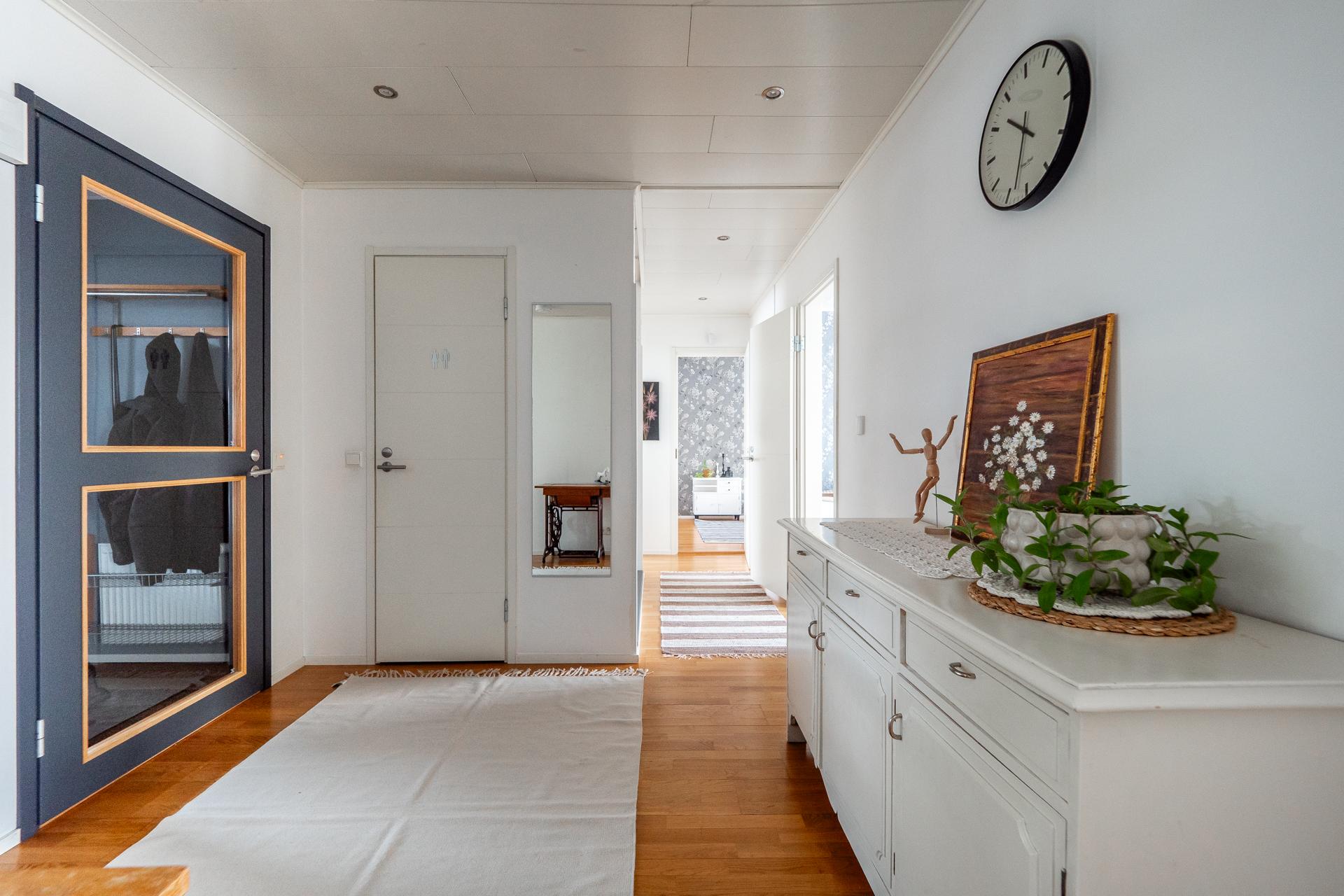 Kuokkatie 19, Välivainio, Oulu