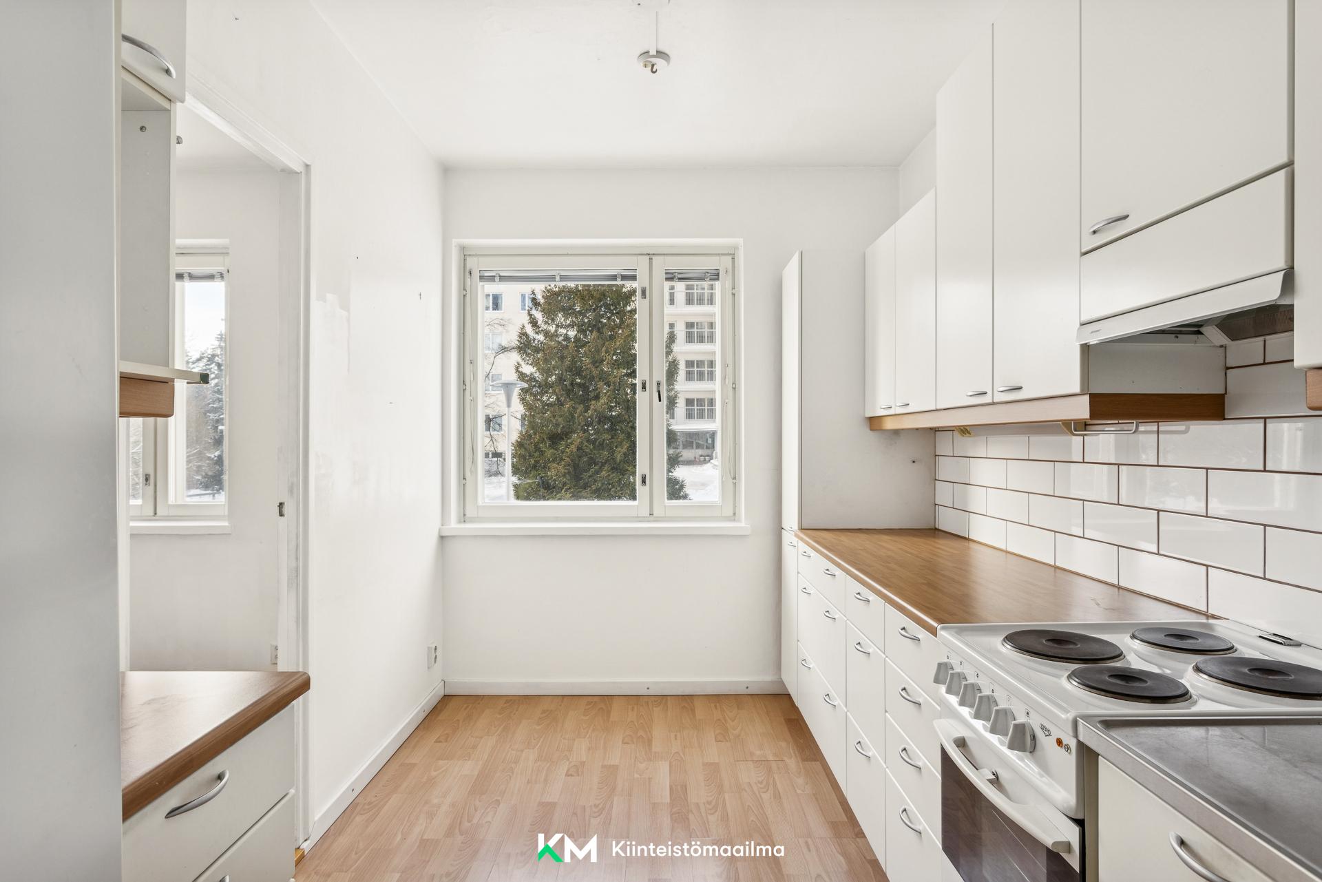 Adolf Lindforsin tie 1, Pohjois-Haaga, Helsinki