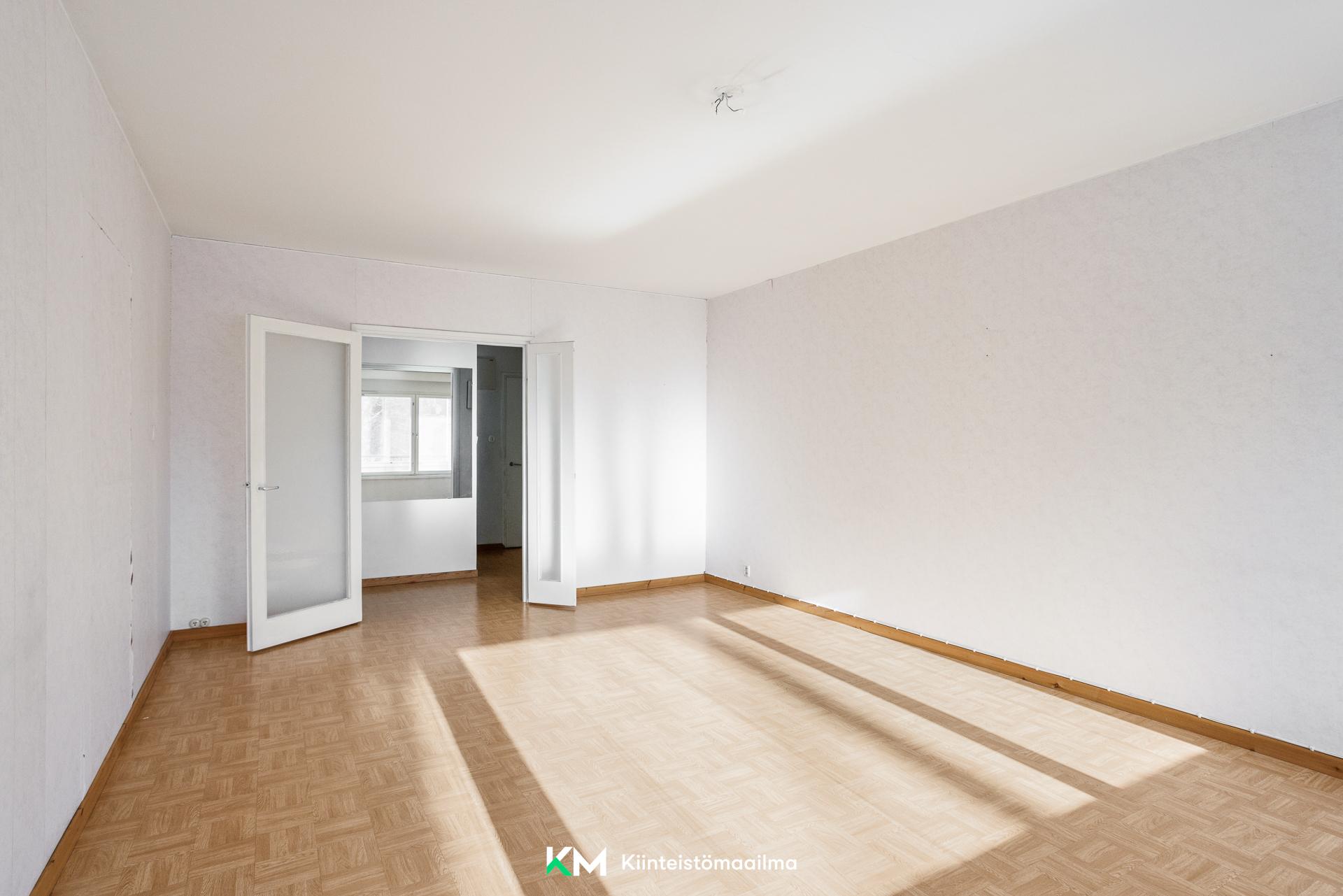 Adolf Lindforsin tie 1, Pohjois-Haaga, Helsinki