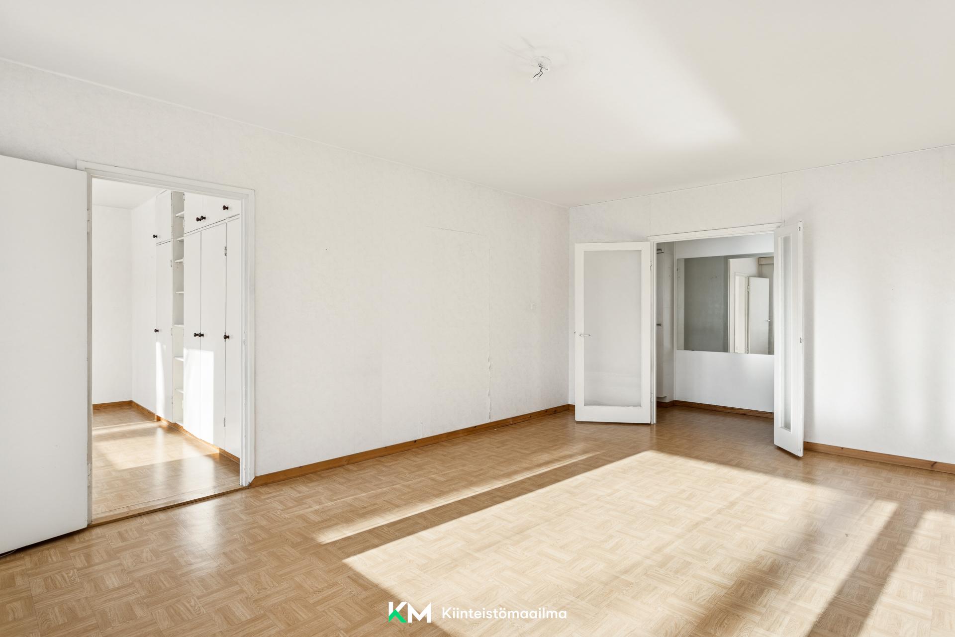 Adolf Lindforsin tie 1, Pohjois-Haaga, Helsinki