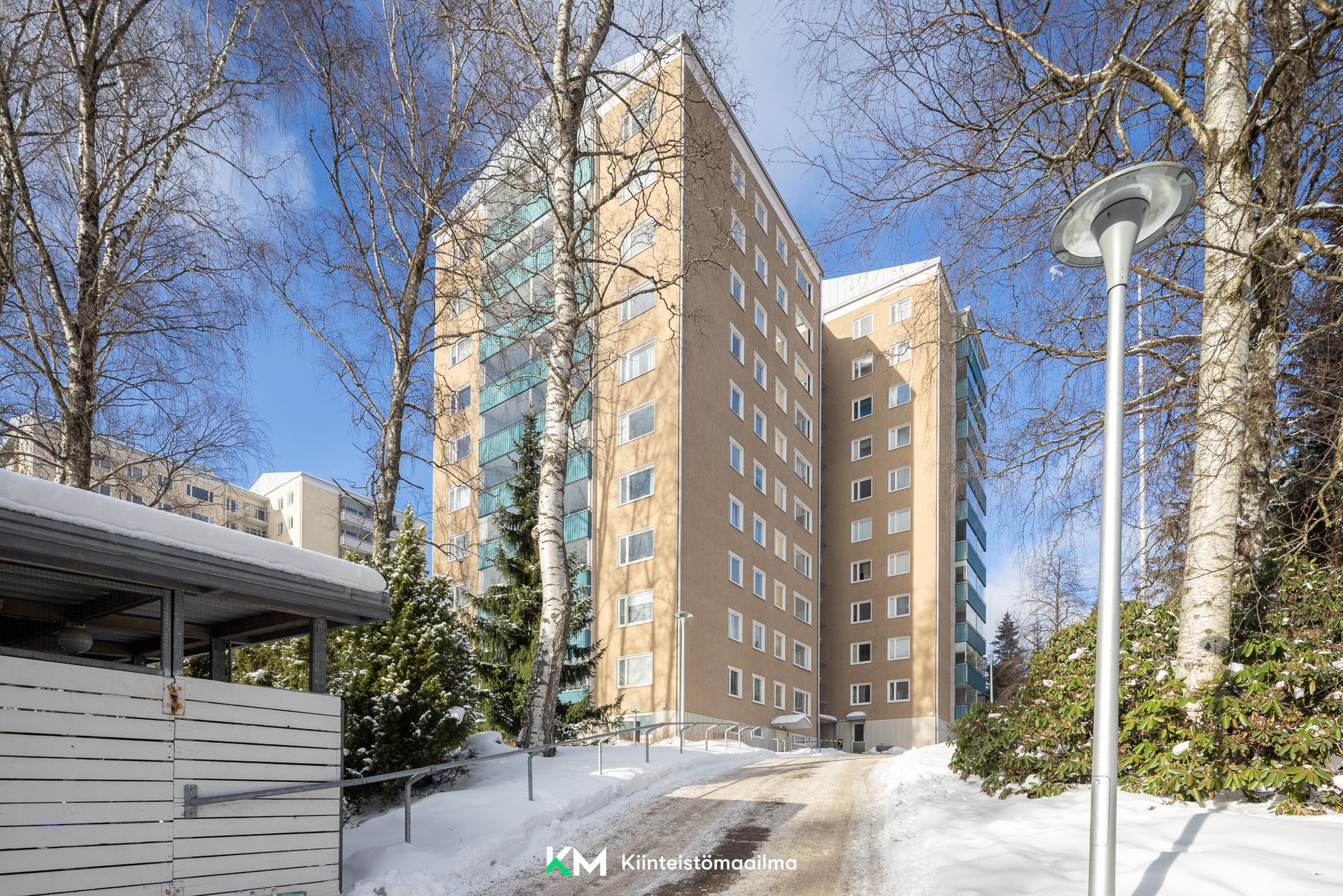 Adolf Lindforsin tie 1, Pohjois-Haaga, Helsinki