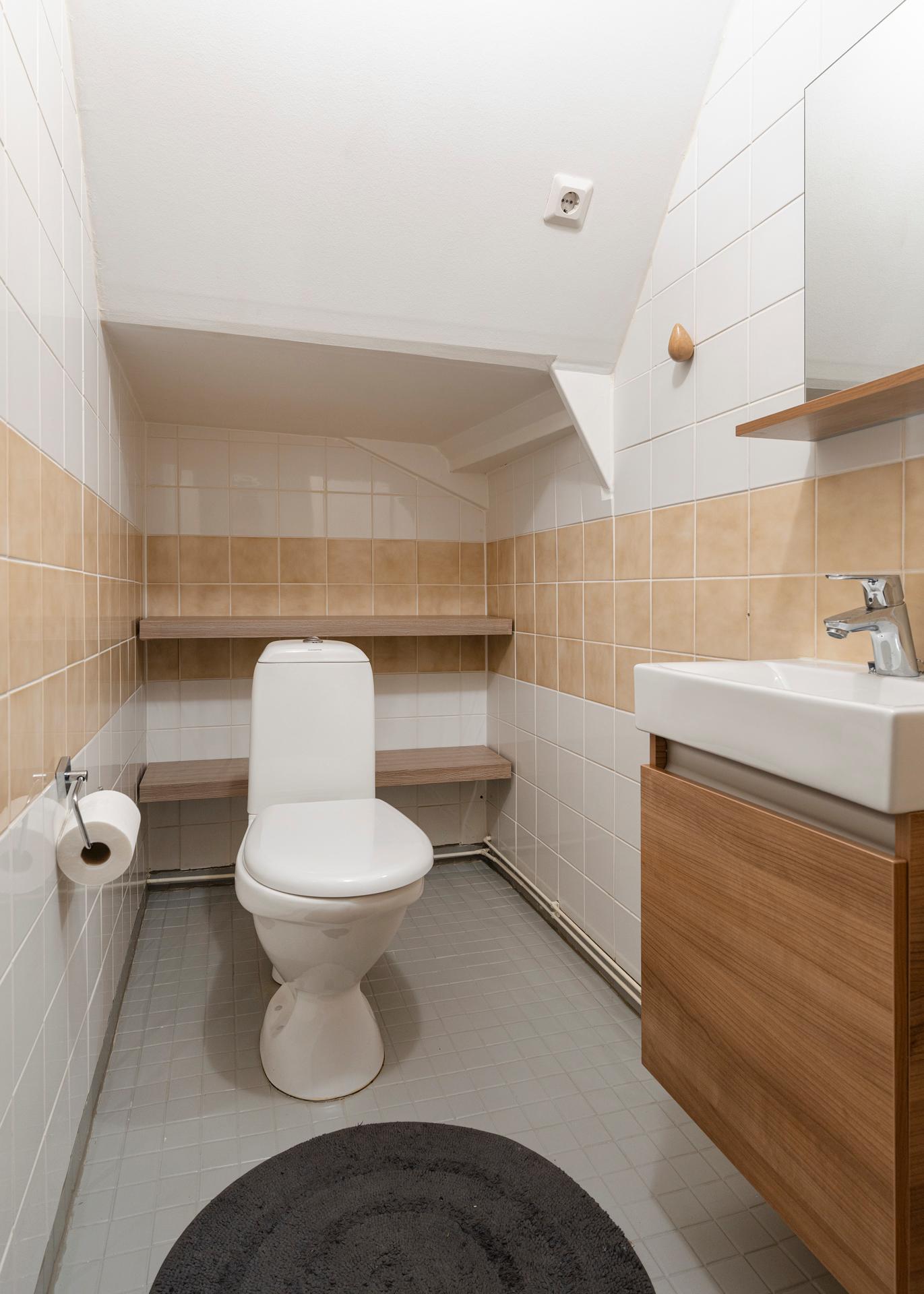 Kivimäentie 5b, Martinlaakso, Vantaa