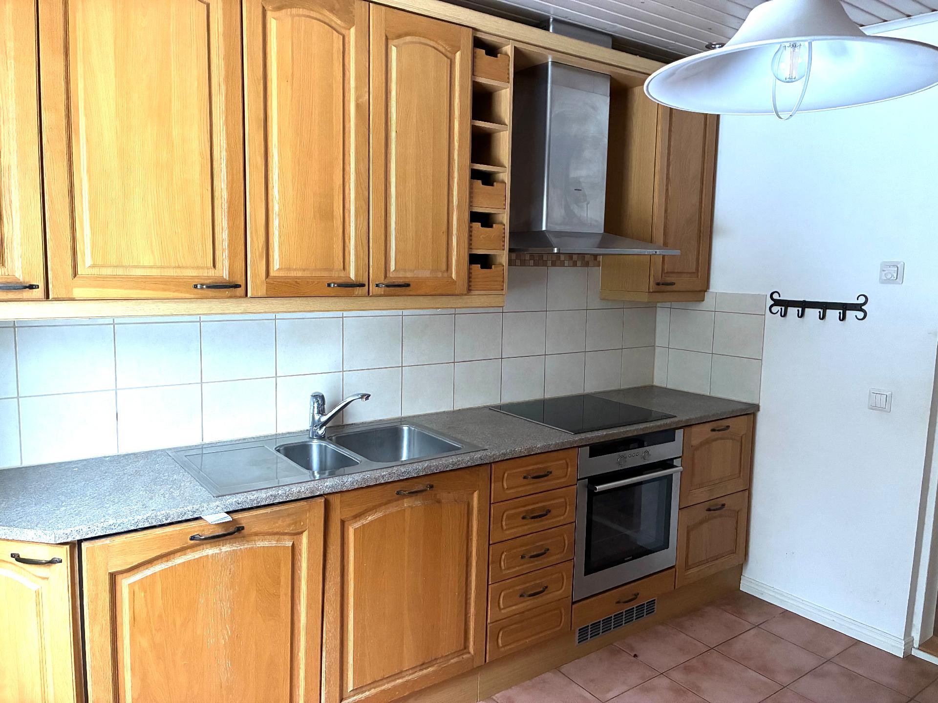 Kinnarinkatu 12, Uusikylä, Tampere