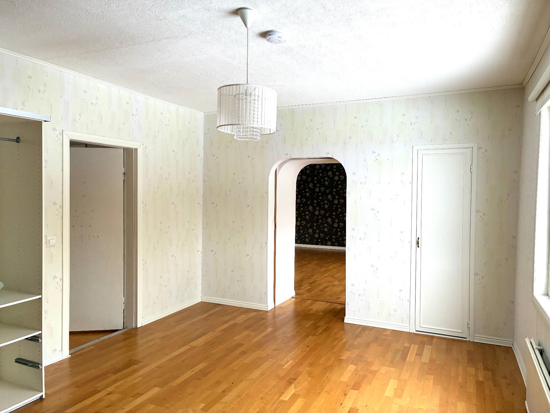 Kinnarinkatu 12, Uusikylä, Tampere