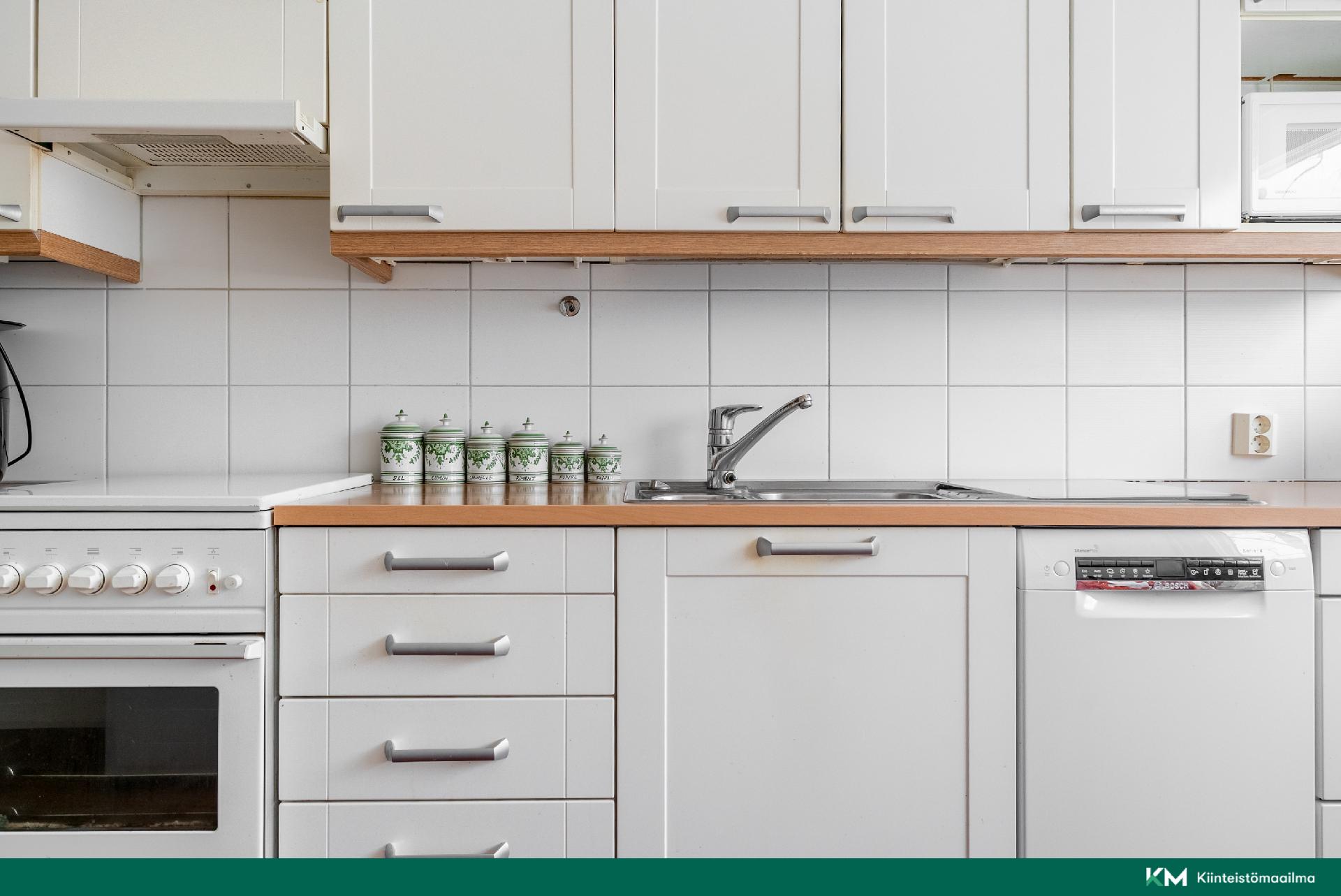 Neulapadontie 3, Myllypuro, Helsinki