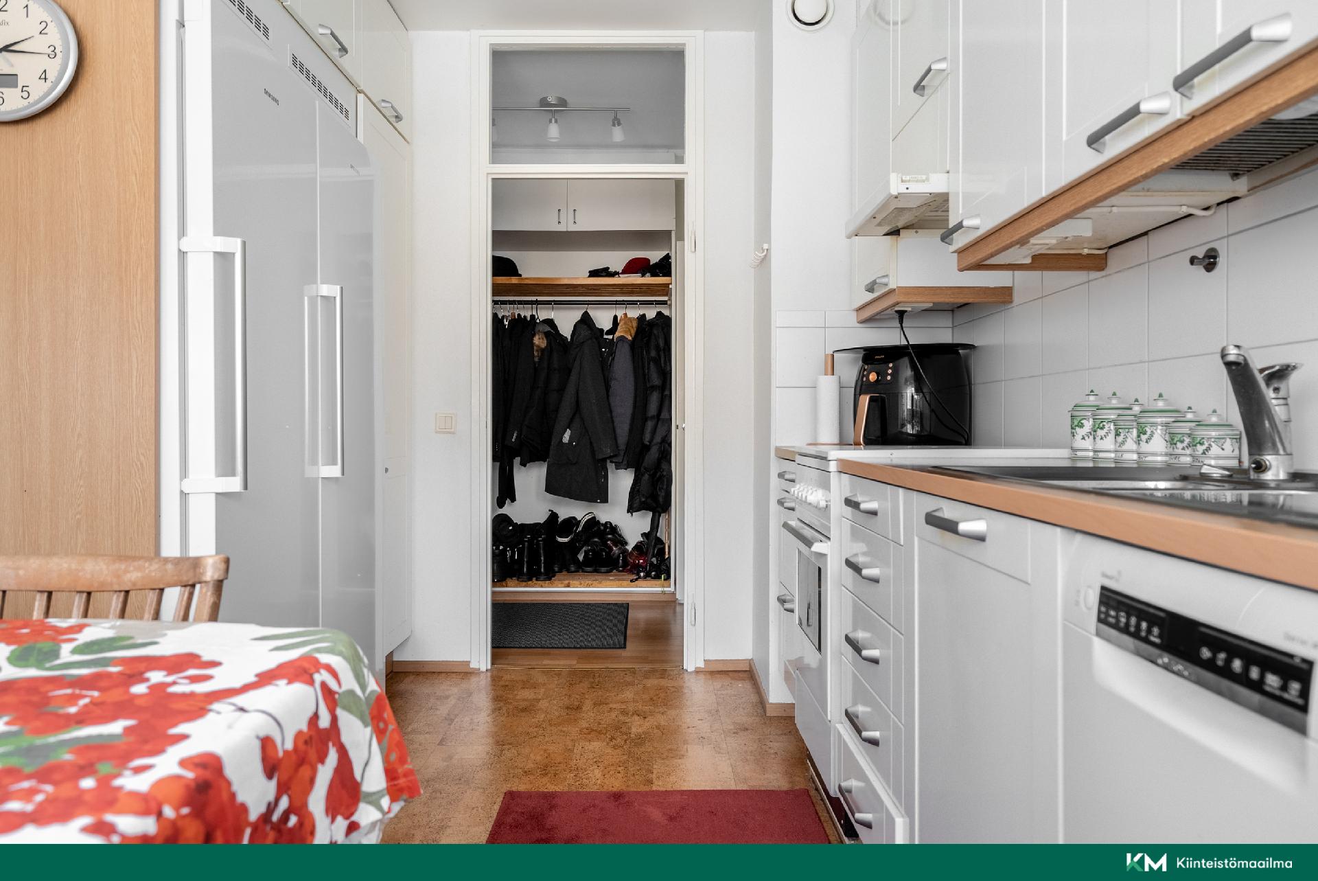 Neulapadontie 3, Myllypuro, Helsinki