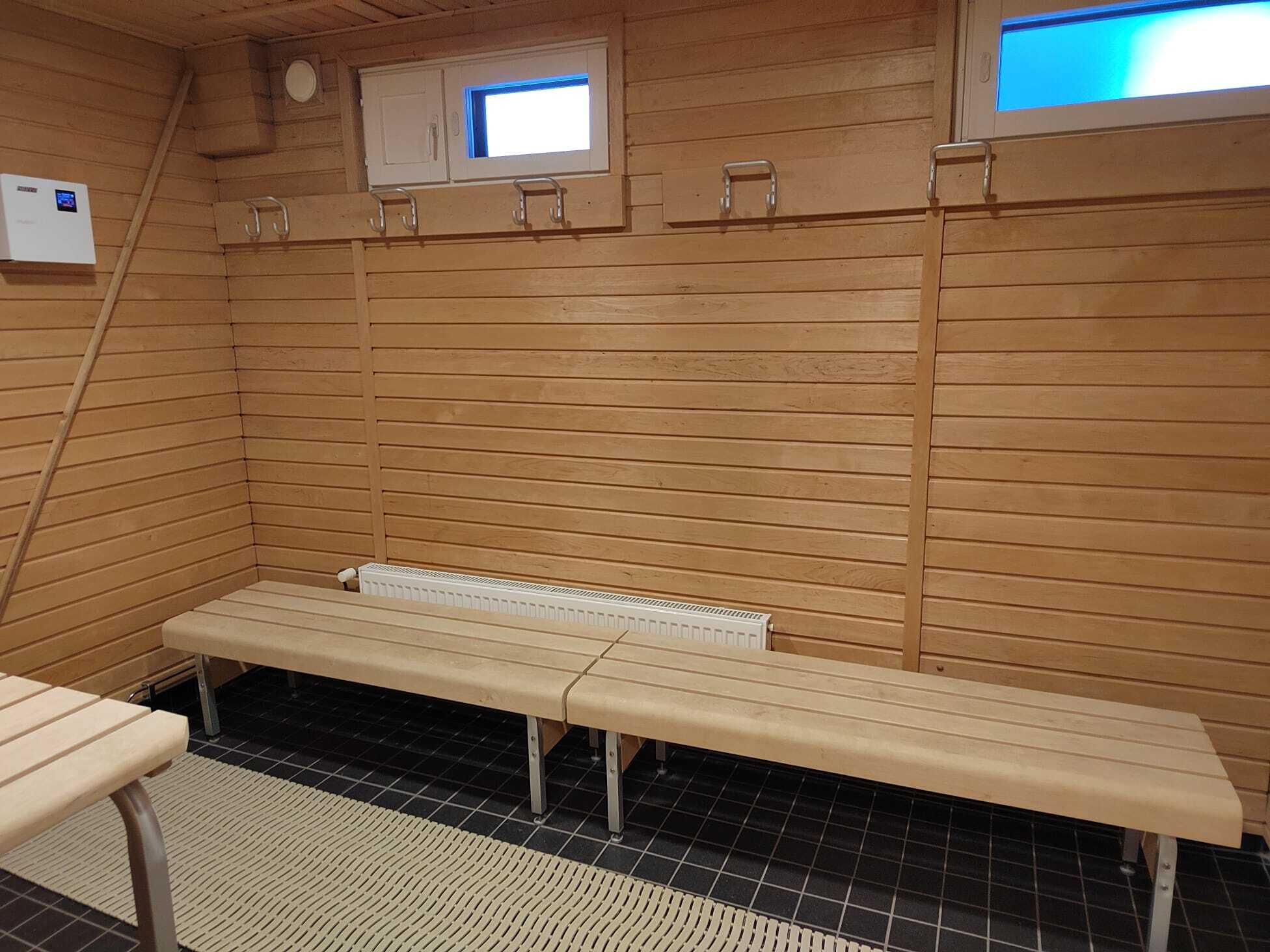 Yhtiön uusitut saunatilat
