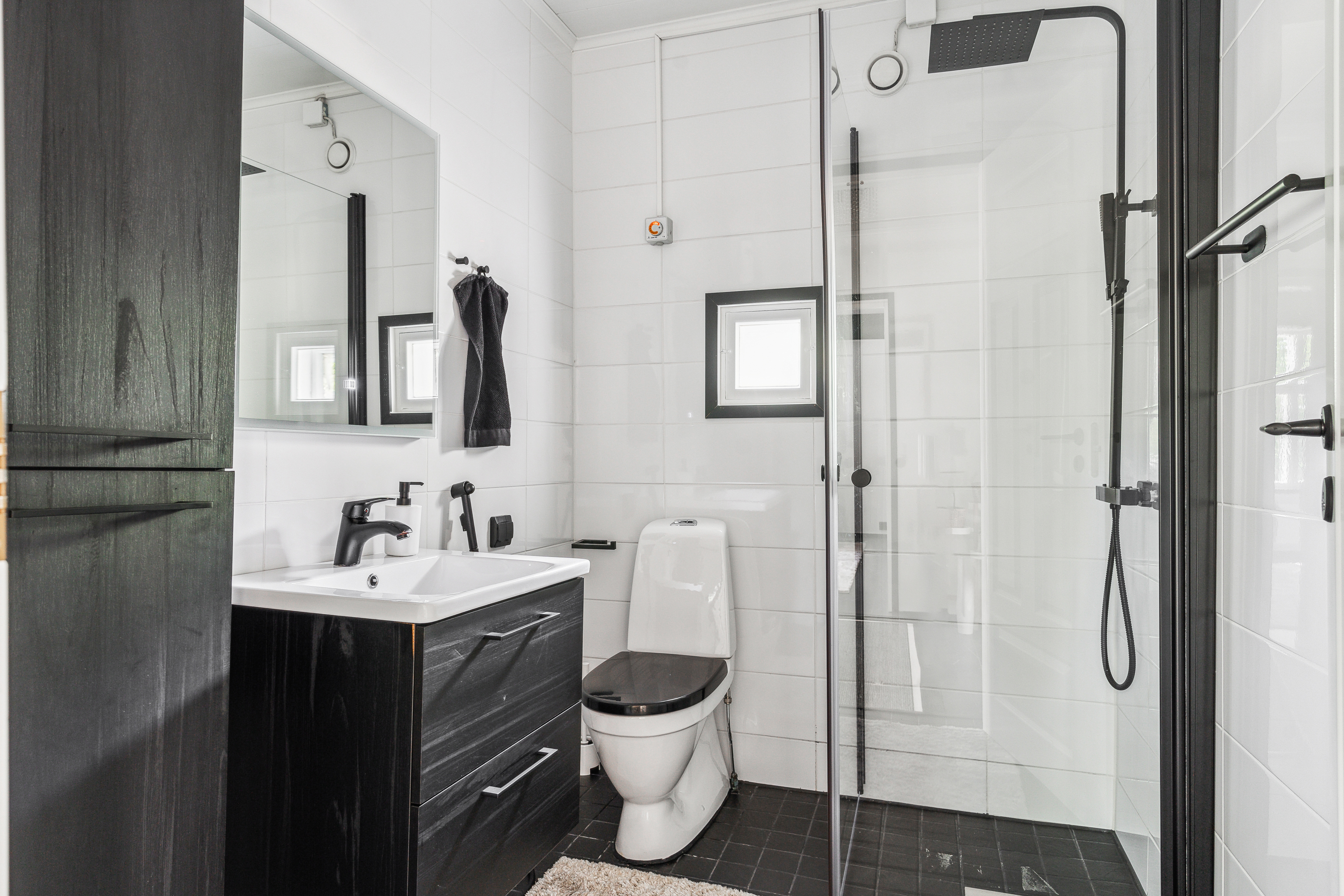 Alakerran wc on remontoitu