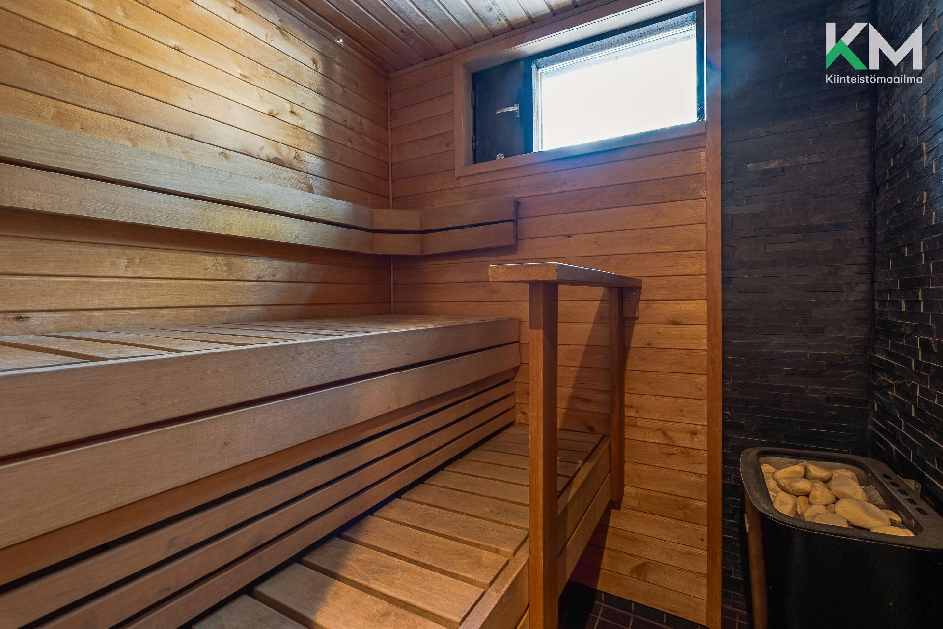 Metsätie 13, Kuusisto, Kaarina