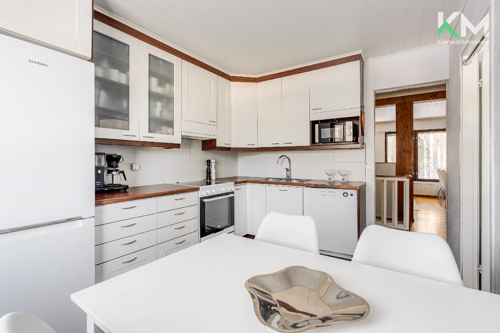 Metsätie 13, Kuusisto, Kaarina