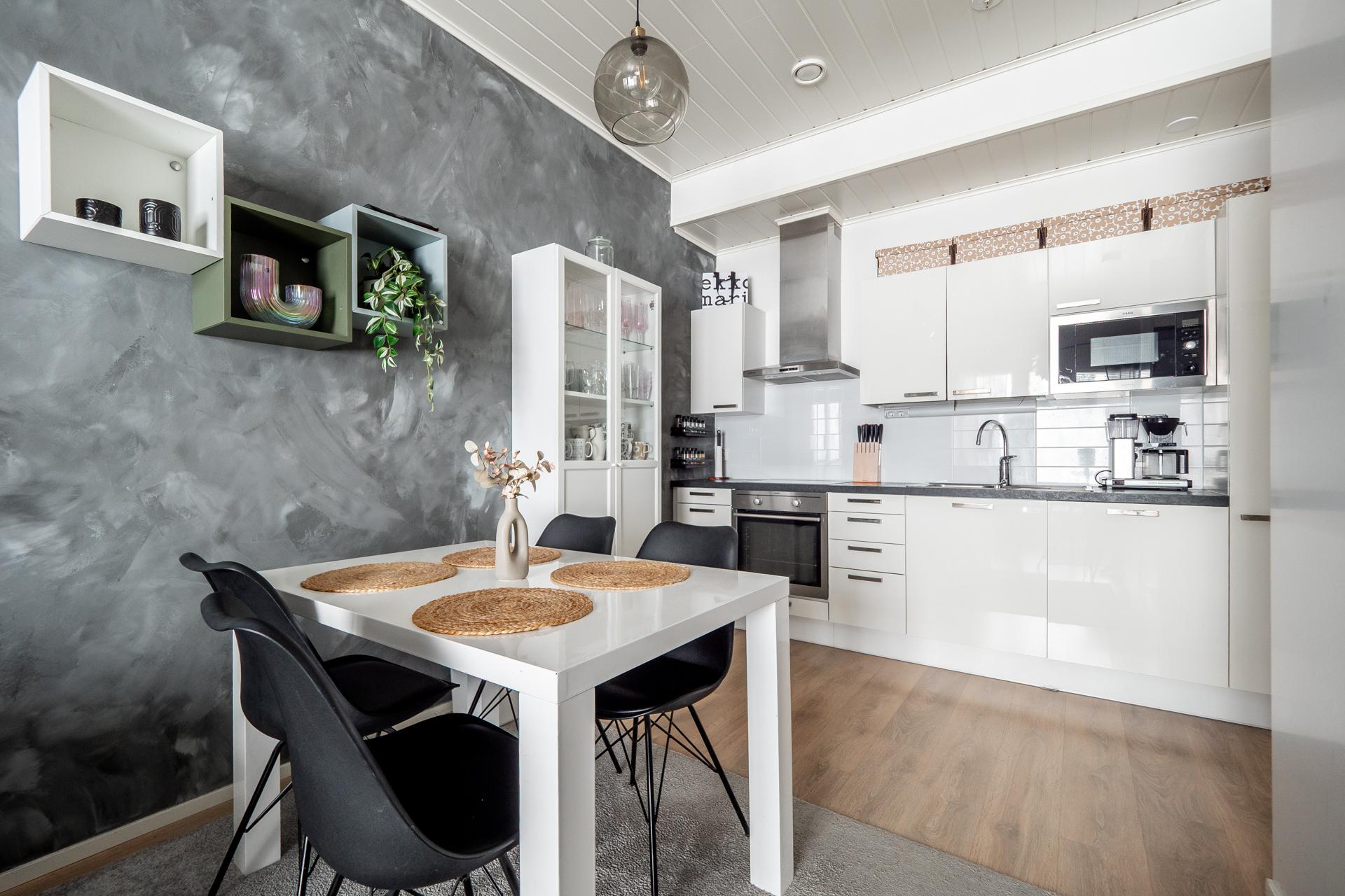 Ketunpesä 1, Metsärinne, Kempele