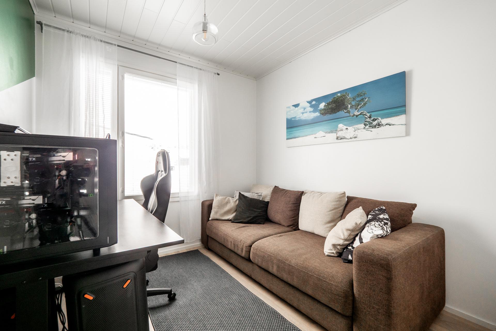 Ketunpesä 1, Metsärinne, Kempele