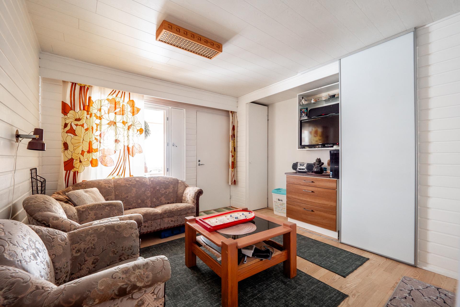 Öörnintie 1, Oulunsalo, Oulu