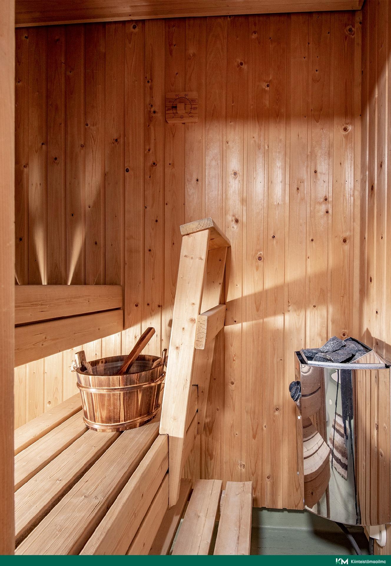 Itäinen pitkäkatu 11, Itäinen Keskusta, Turku