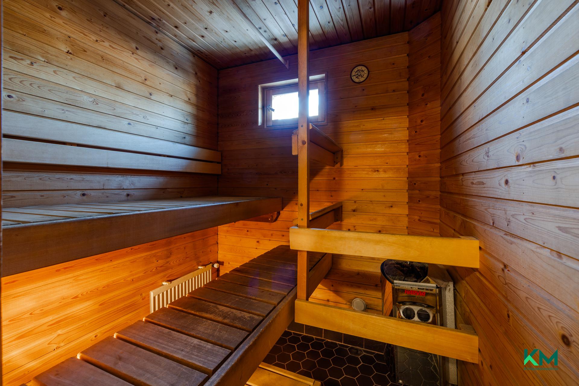 Esikoisentie 2, Hakuninmaa, Helsinki