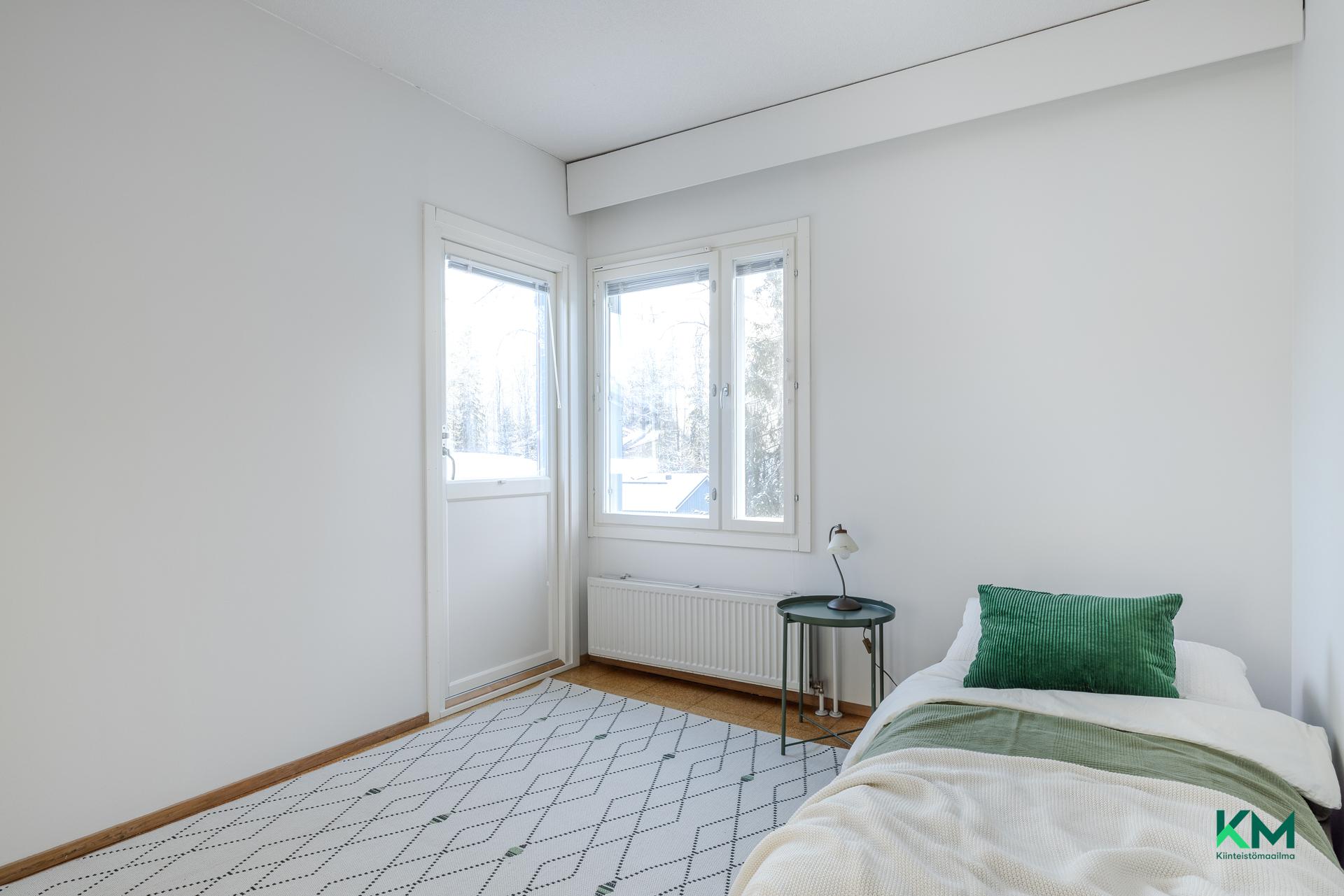 Esikoisentie 2, Hakuninmaa, Helsinki