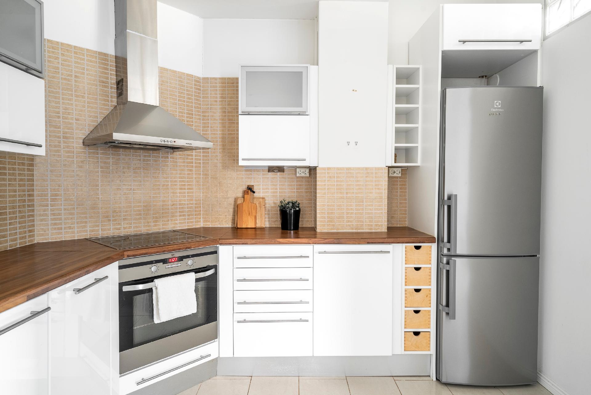 Meritullinkatu 24, Kruununhaka, Helsinki