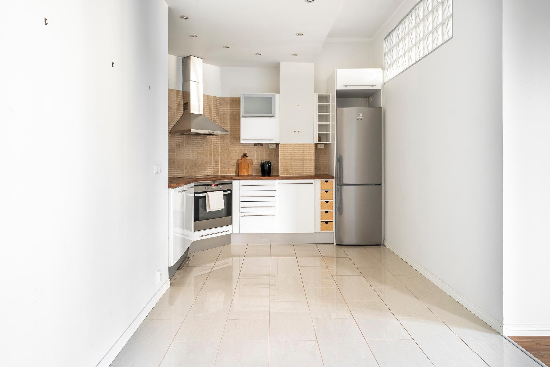 Meritullinkatu 24, Kruununhaka, Helsinki