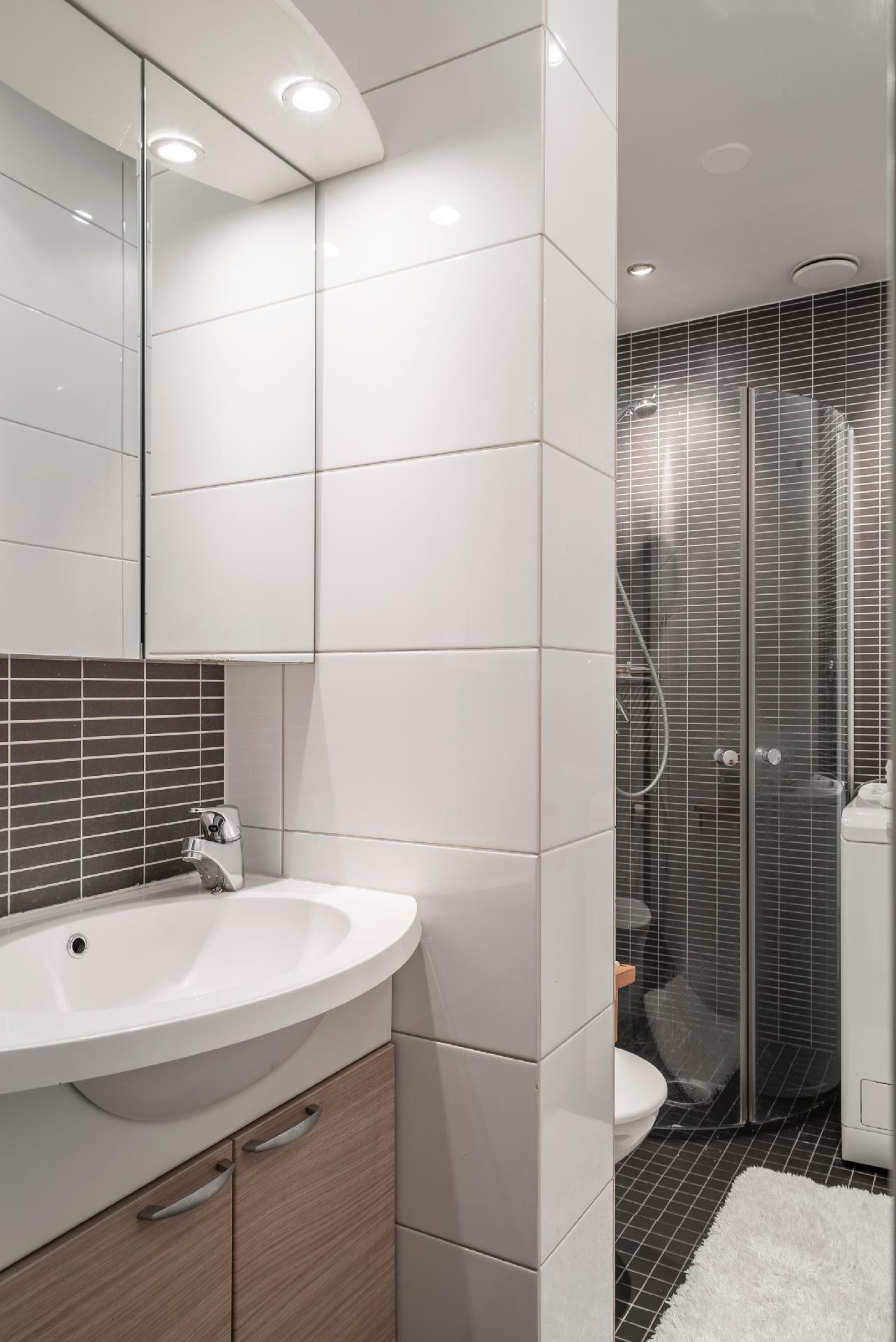 Meritullinkatu 24, Kruununhaka, Helsinki