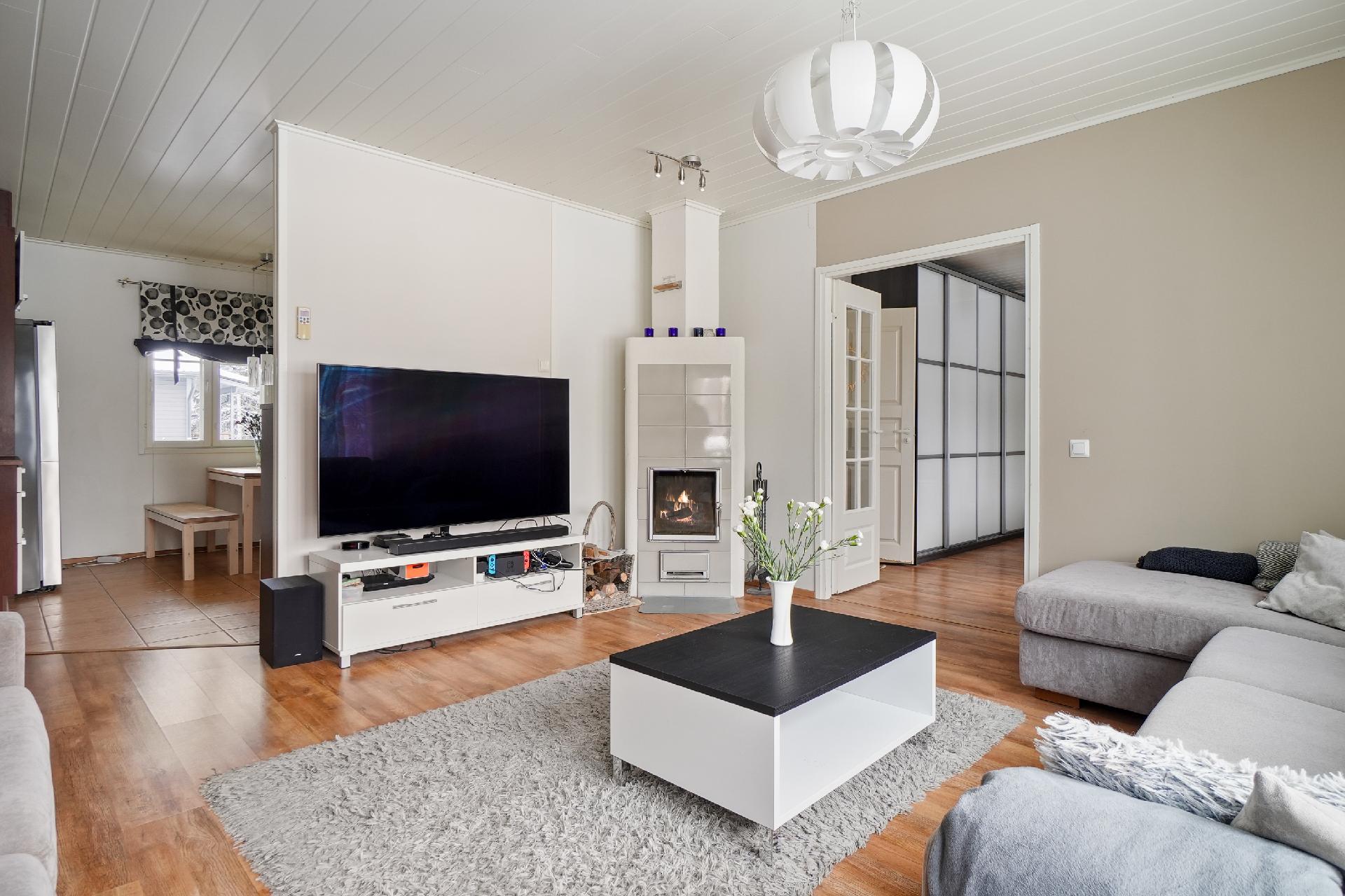 Hilmanpolku 6, Läyliäinen, Loppi