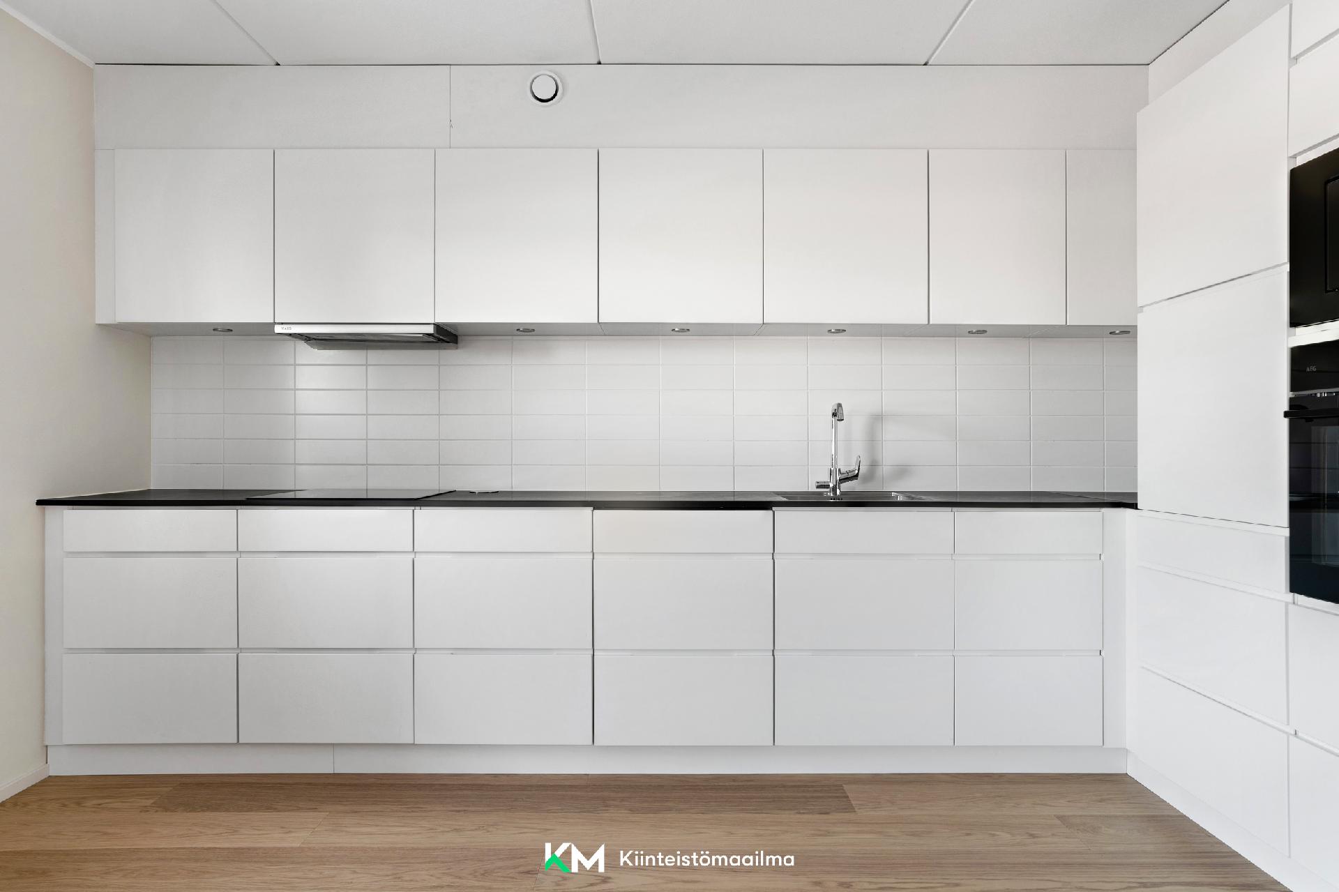 Katajanokanranta 17, Katajanokka, Helsinki