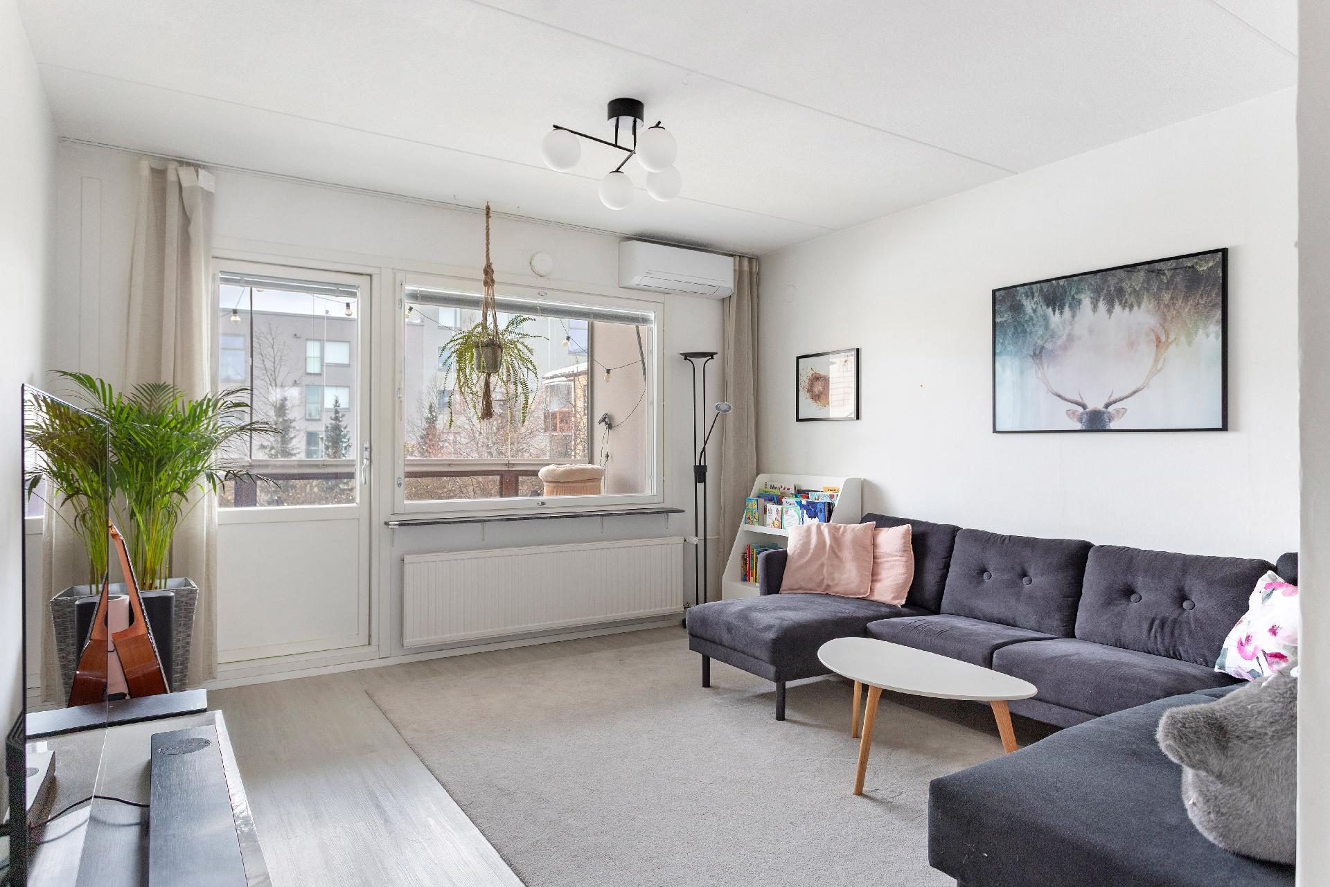 Kultarikonpolku 4, Tikkurila, Vantaa