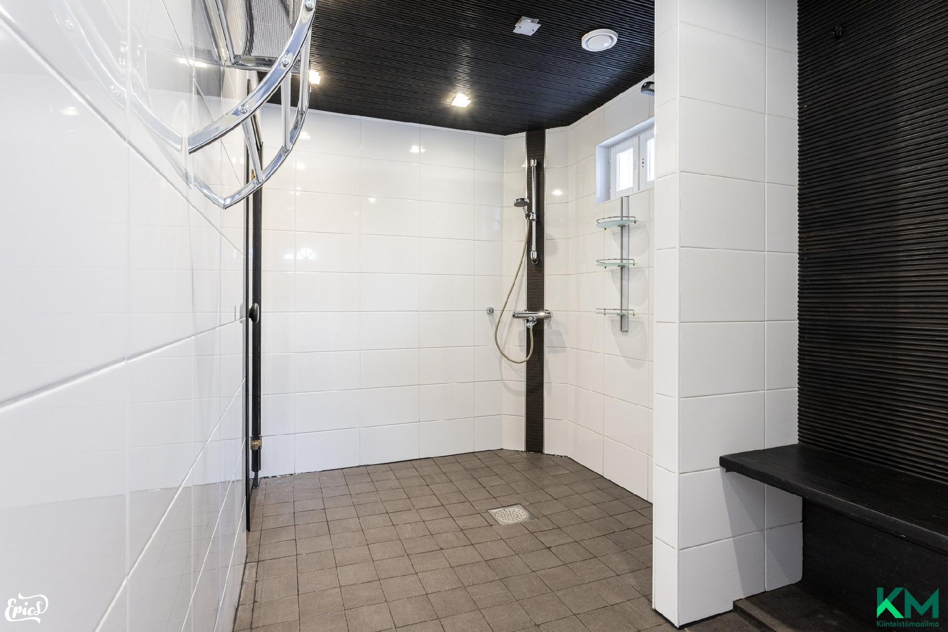 Putkistonniementie 6, Vaihmala, Lempäälä