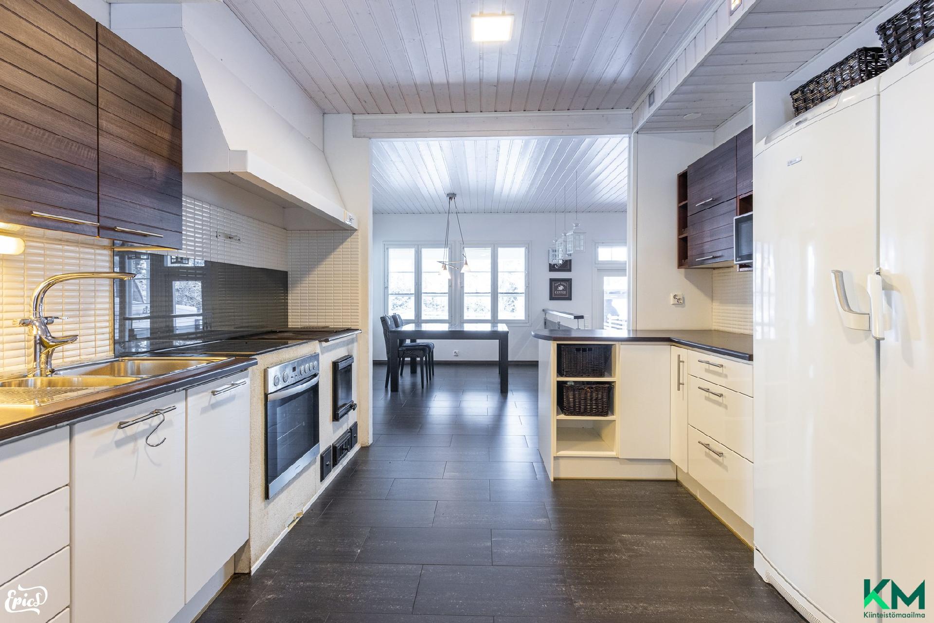 Putkistonniementie 6, Vaihmala, Lempäälä