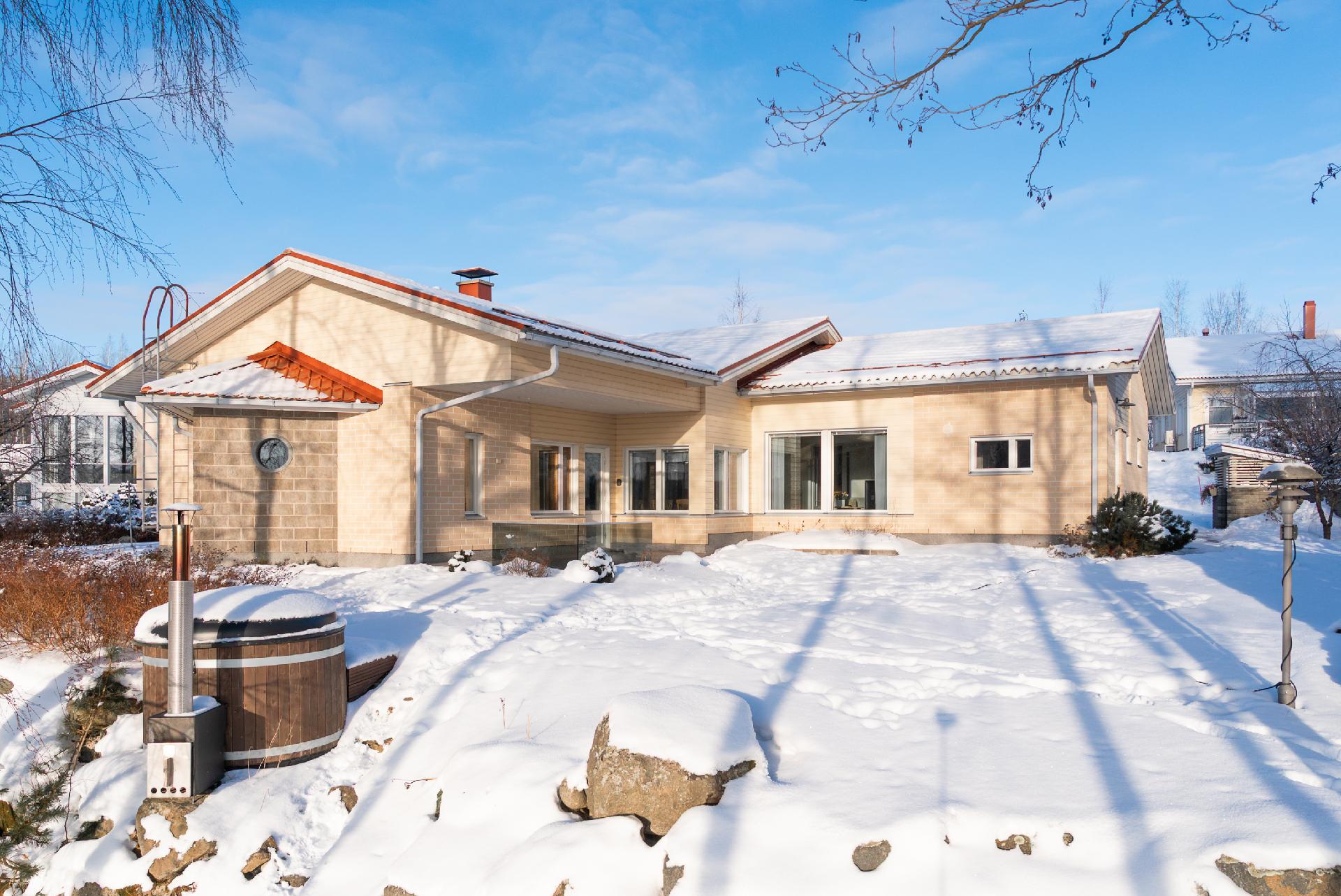 Karkaussaari 8, Karkaussaari, Jyväskylä