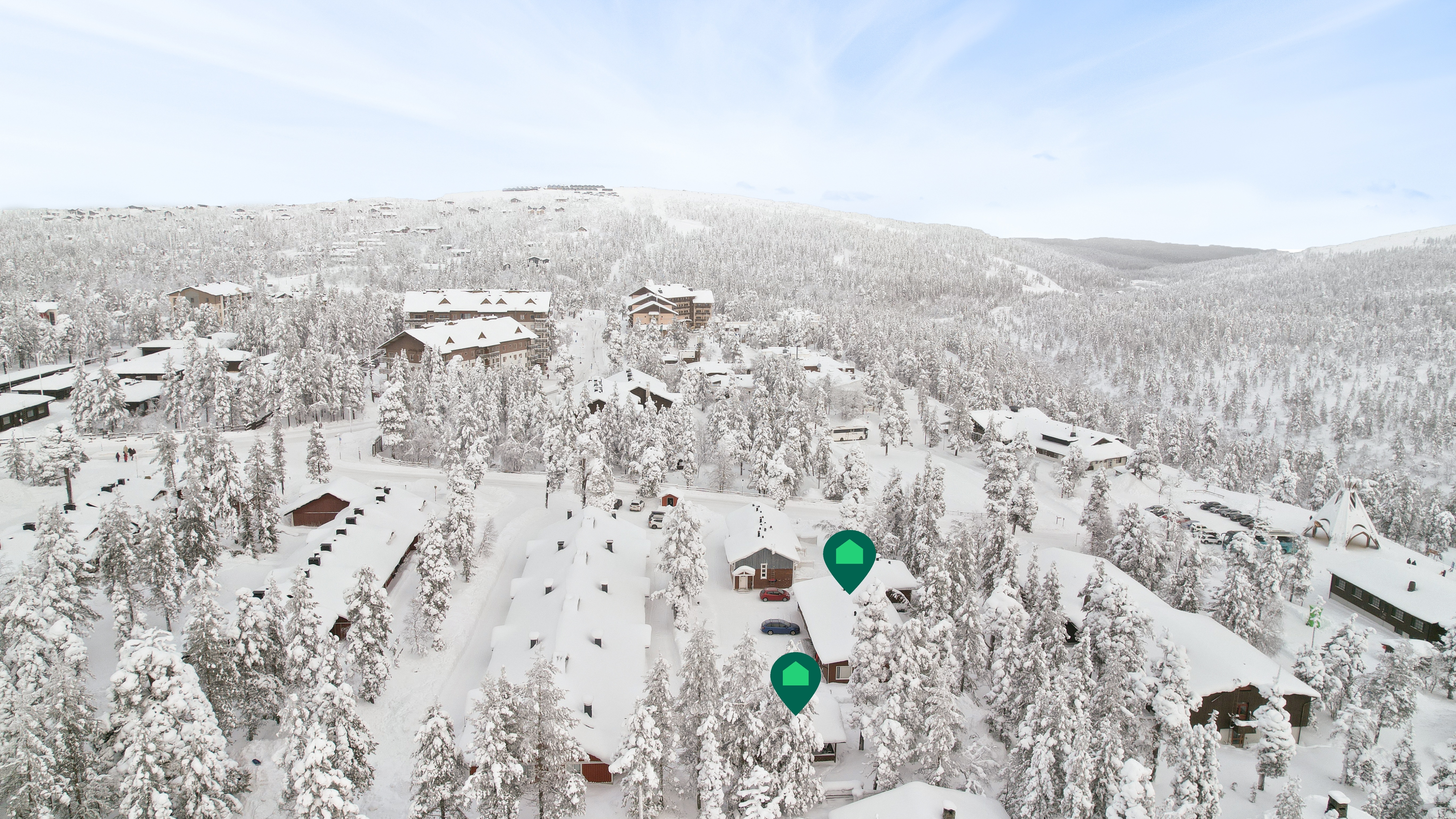 Tunturimaja ja erillinen saunarakennus Lutontiellä!