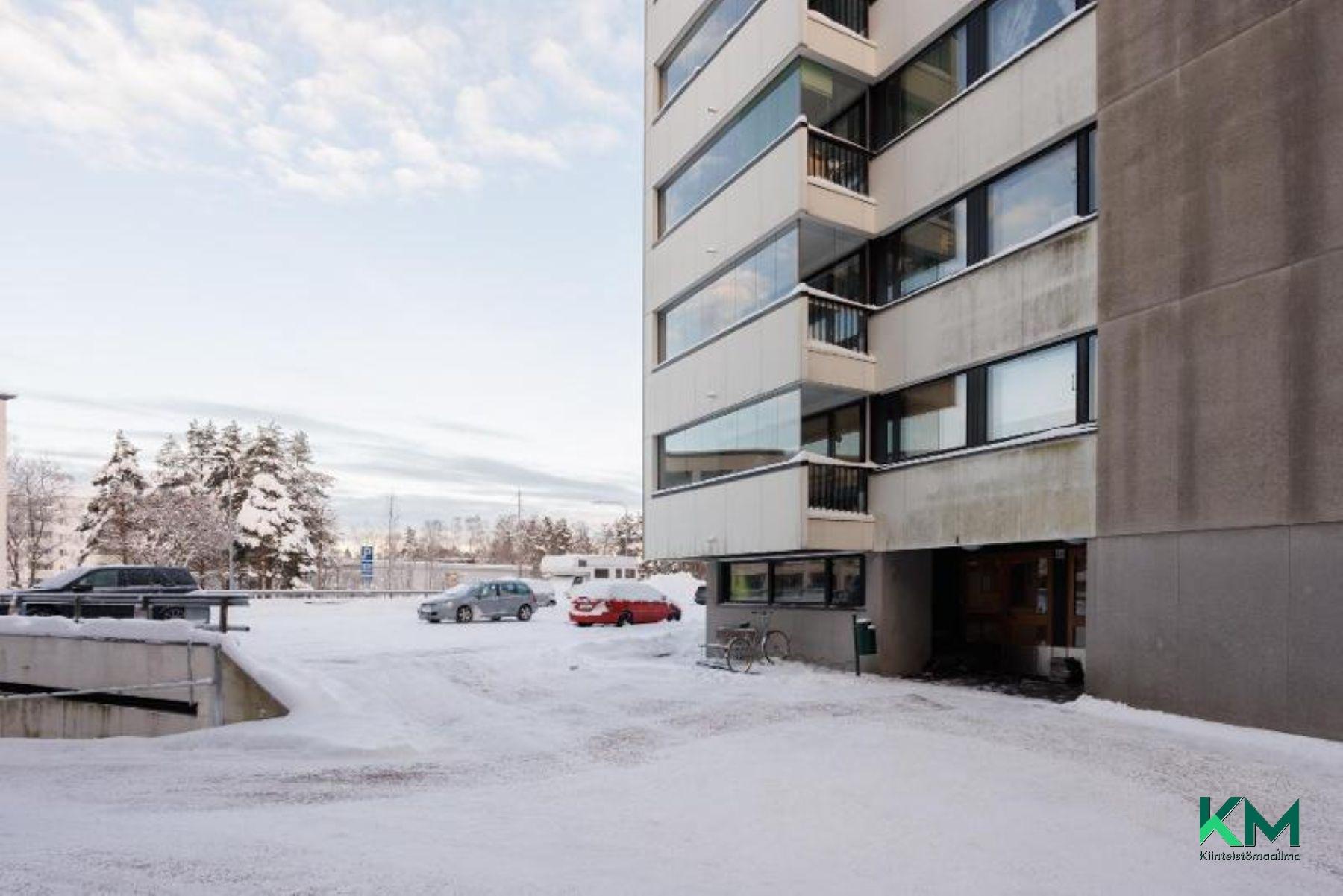 Rastilantie 2 yläparkkitaso