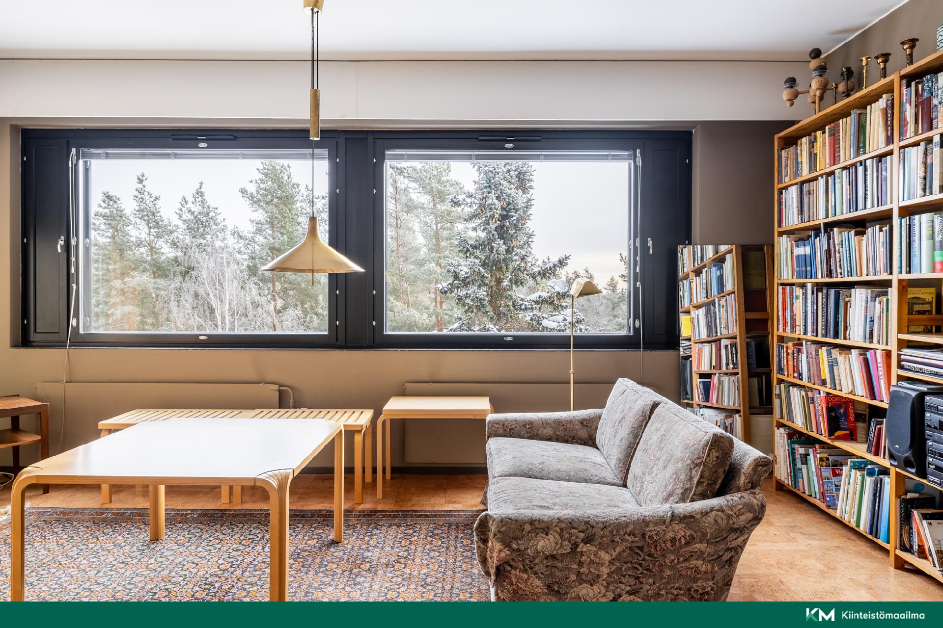 Makuuhuone 3 on tarvittaessa helposti palautettavissa kahdeksi eri huoneeksi