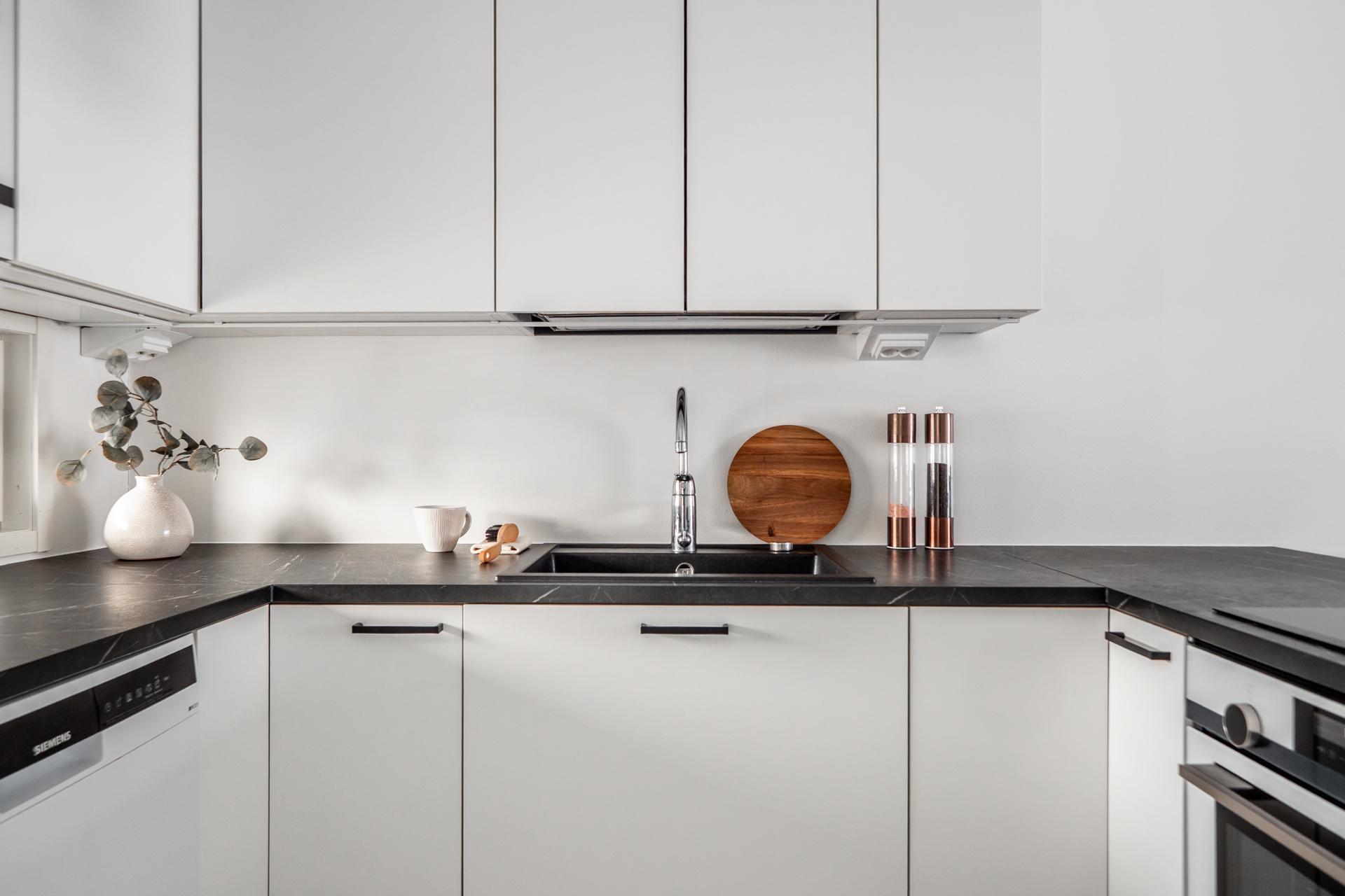 Hölkkäkuja 2, Kivikkokangas, Oulu