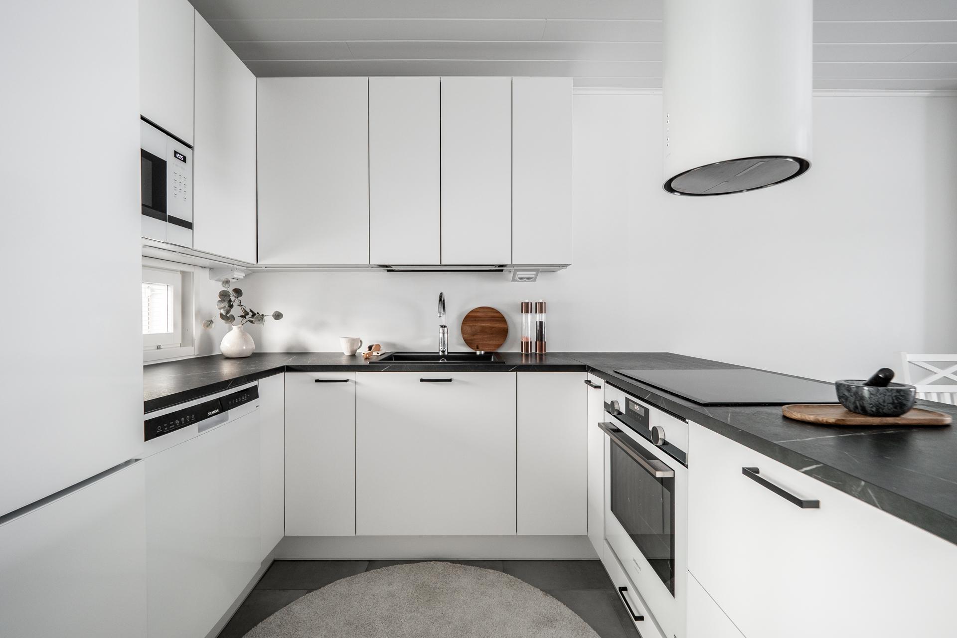 Hölkkäkuja 2, Kivikkokangas, Oulu