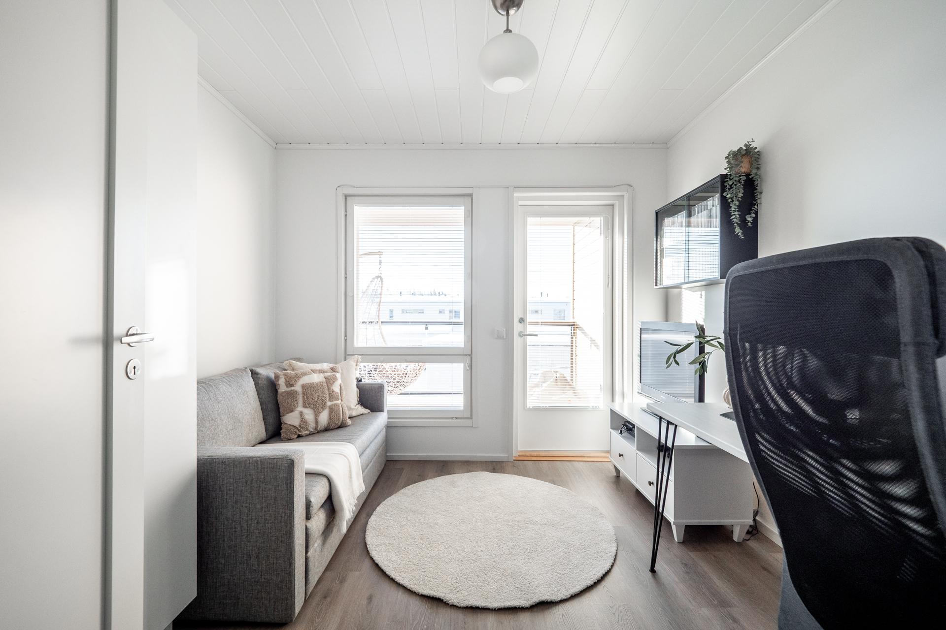 Hölkkäkuja 2, Kivikkokangas, Oulu