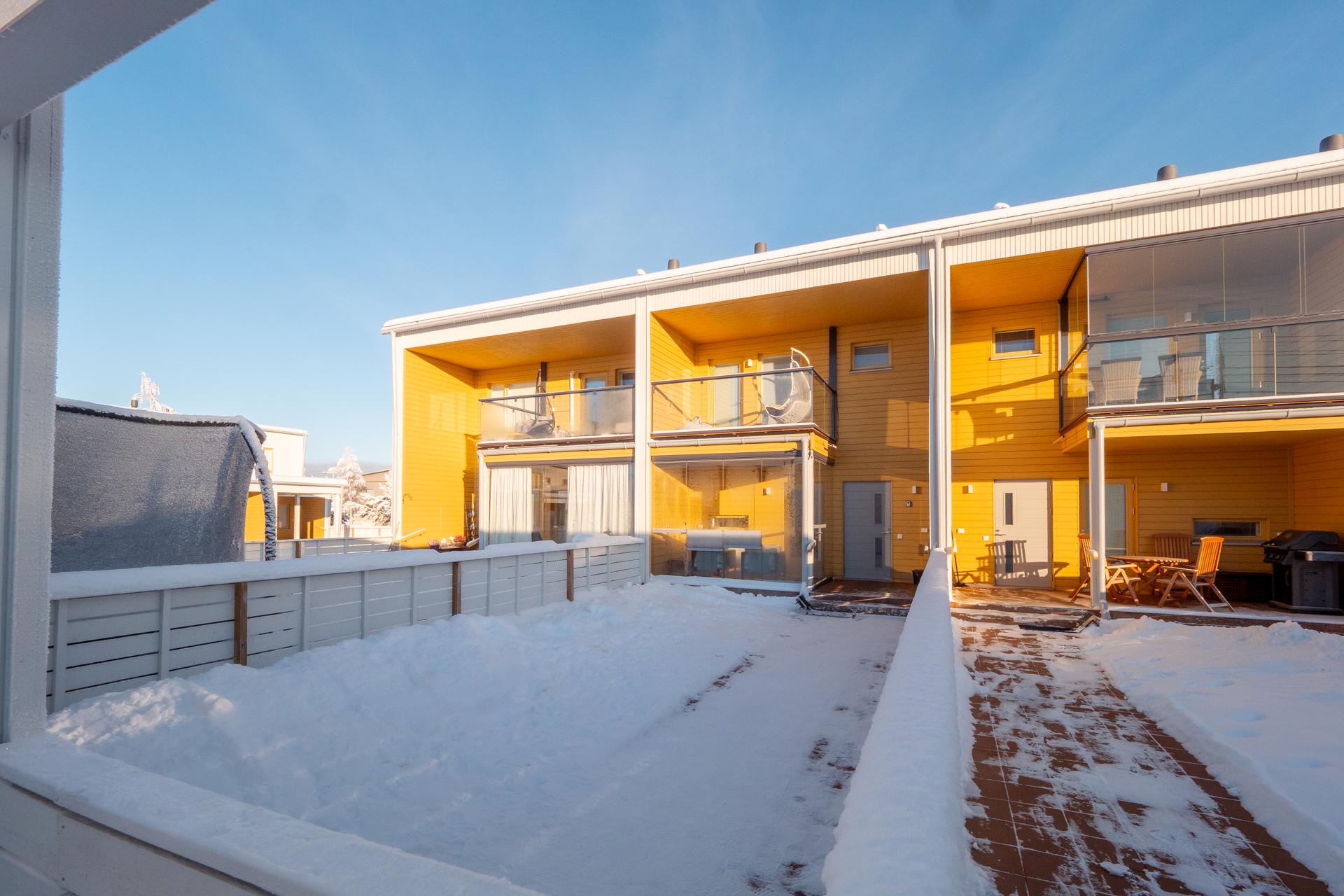 Hölkkäkuja 2, Kivikkokangas, Oulu