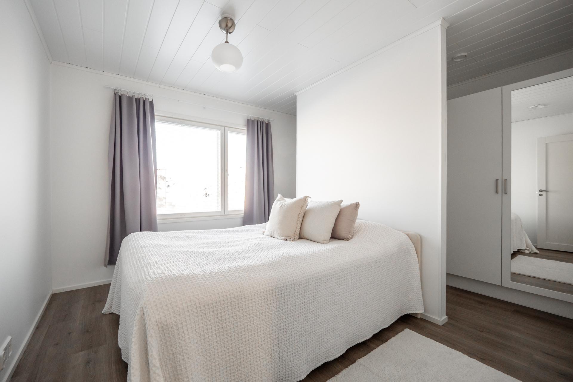 Hölkkäkuja 2, Kivikkokangas, Oulu