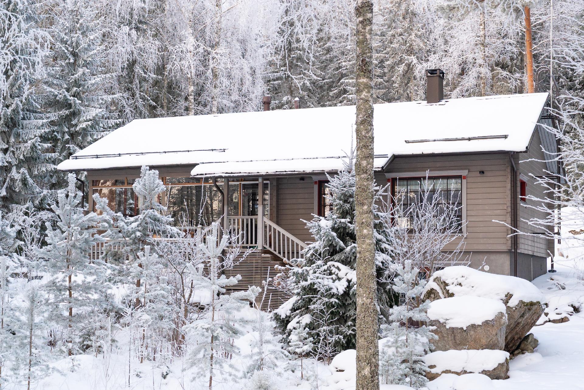 Pihlajatie 8, Pihlajakoski, Kuhmoinen