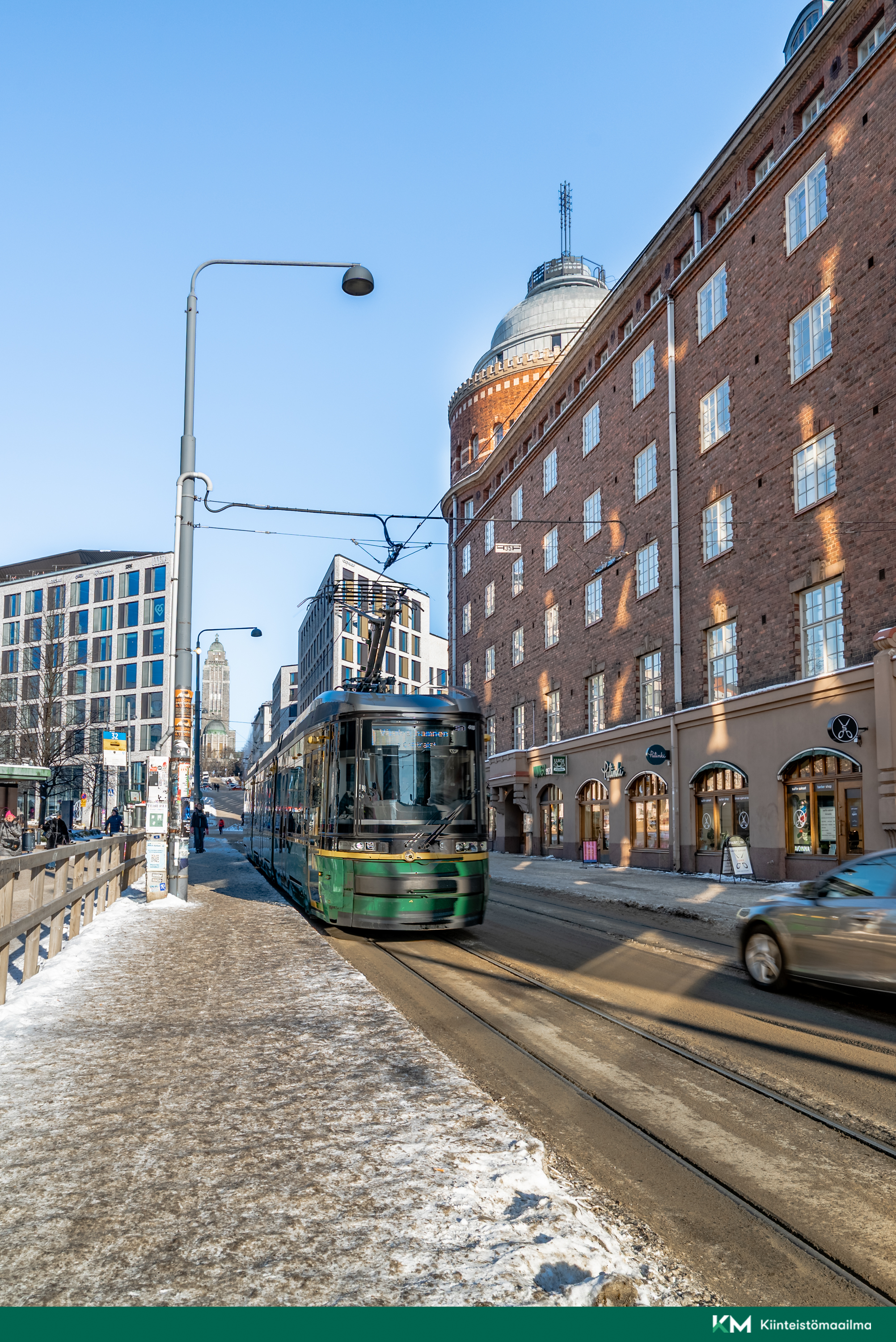 Erinomainen sijainti ja liikenne yhteydet