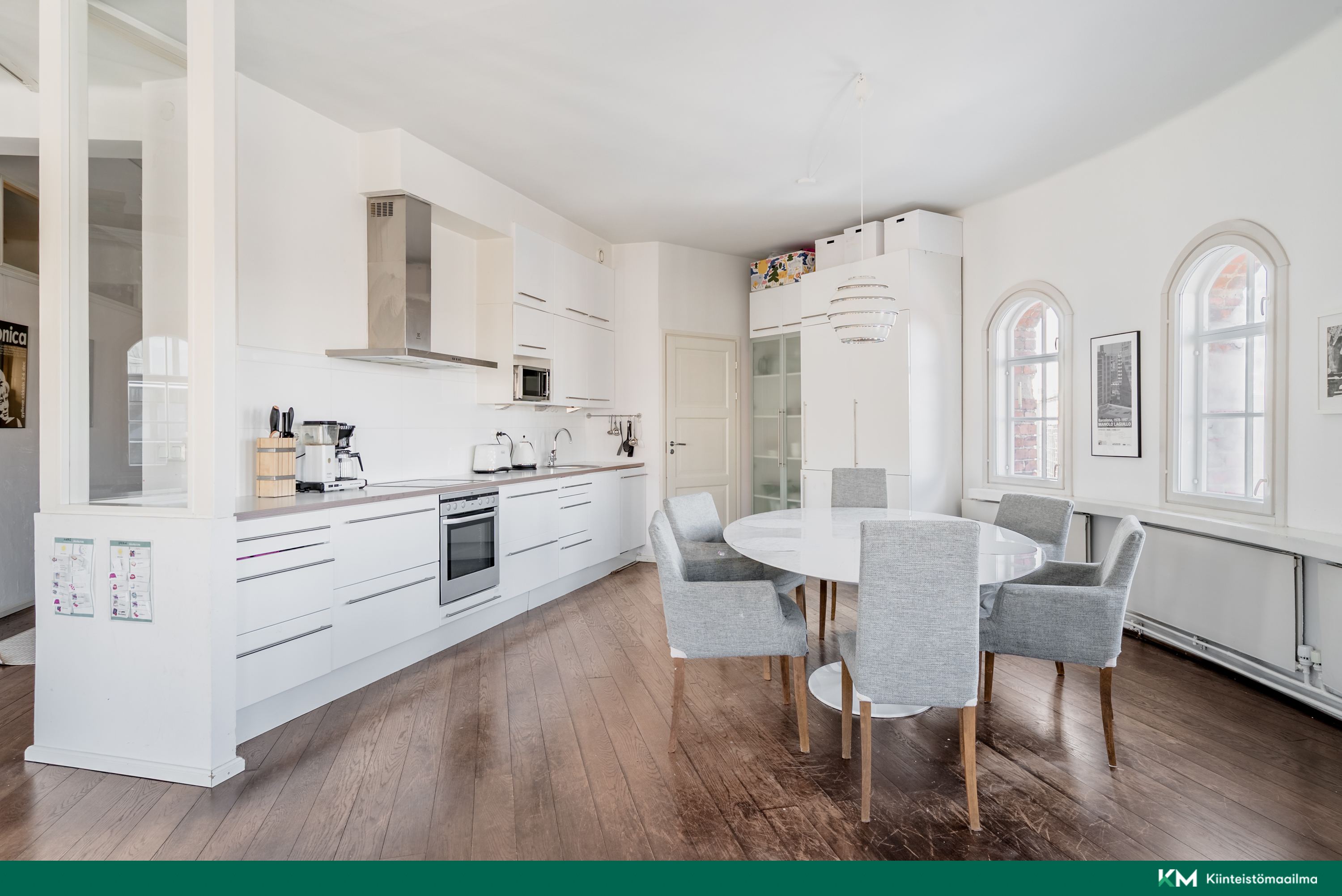 Keittiö ja ruokailutila