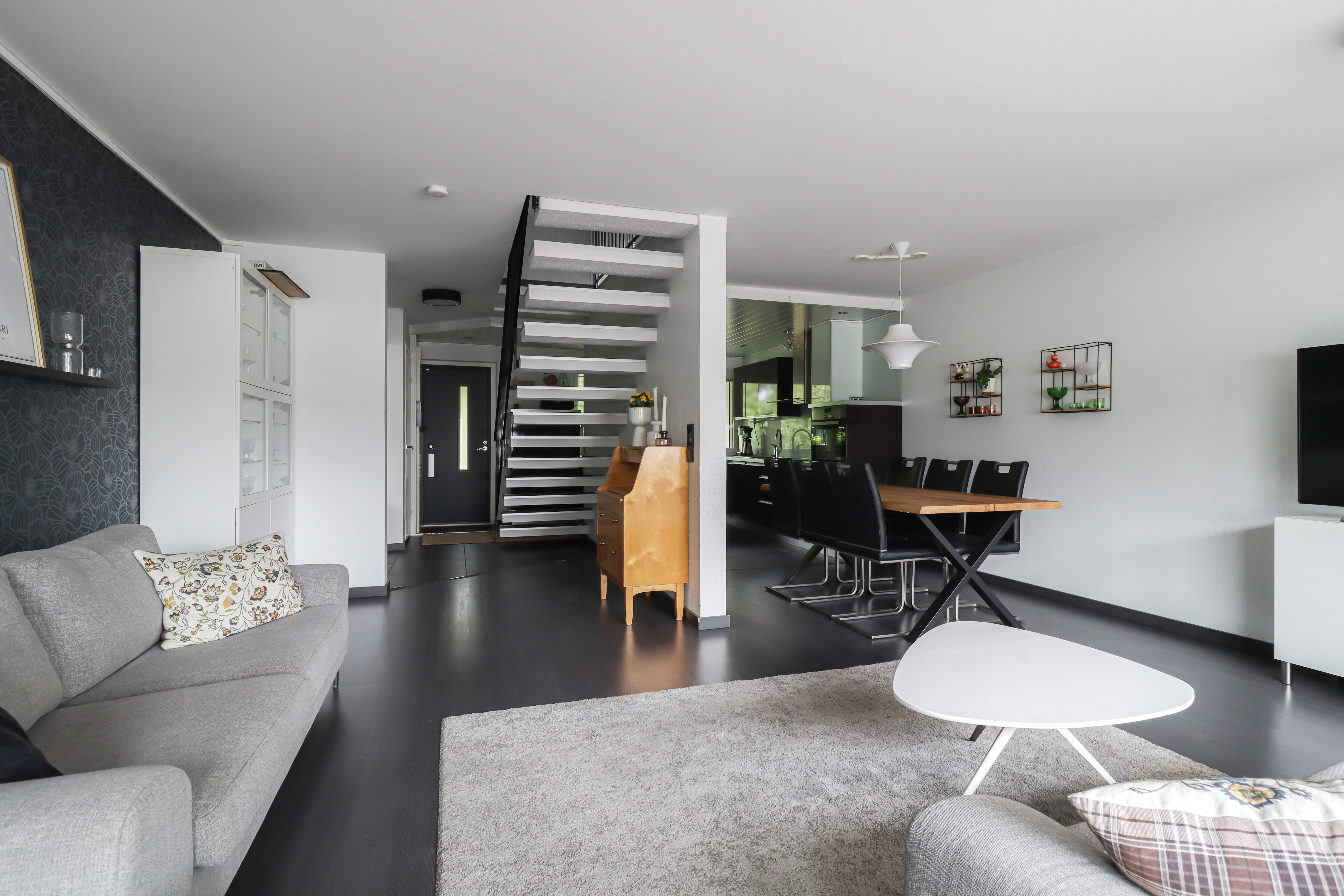 Porslahdentie 2, Vuosaari, Helsinki