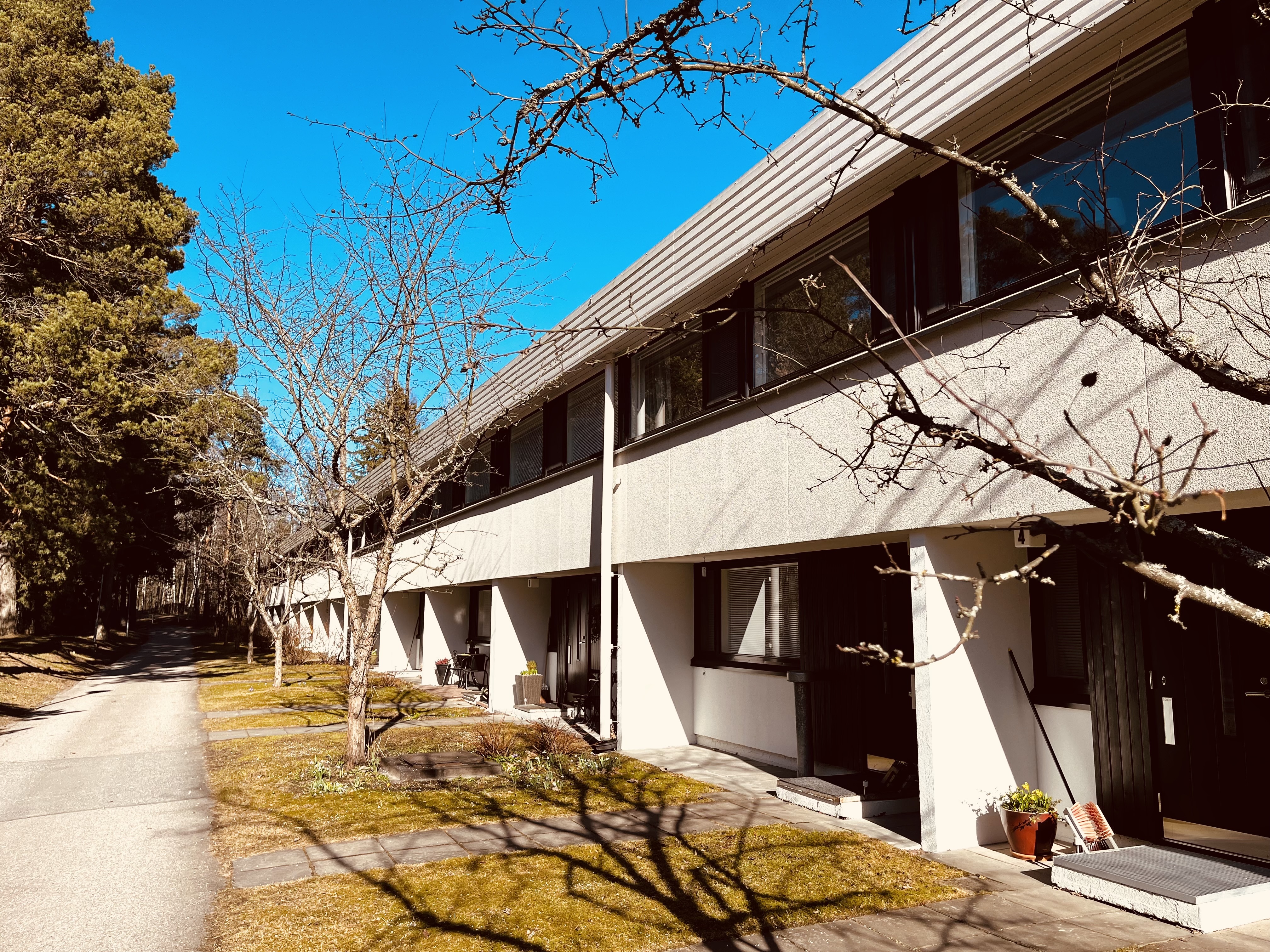 Porslahdentie 2, Vuosaari, Helsinki