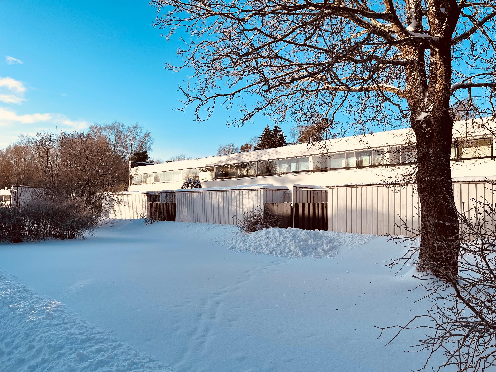 Porslahdentie 2, Vuosaari, Helsinki