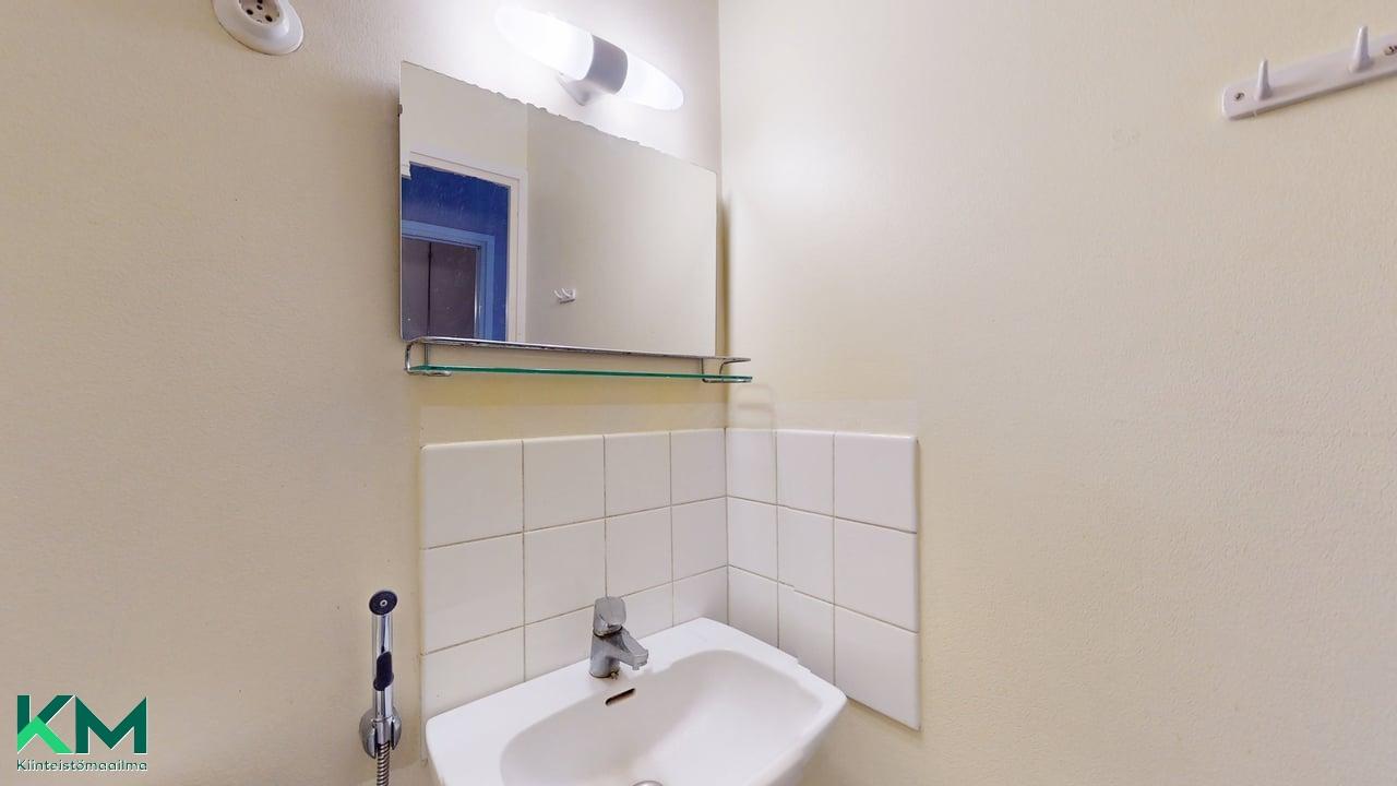 Koulukatu 13, Keskusta, Vaasa