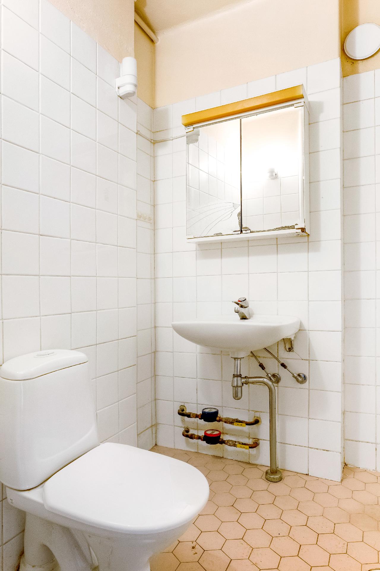 Töölöntorinkatu 5, Töölö, Helsinki