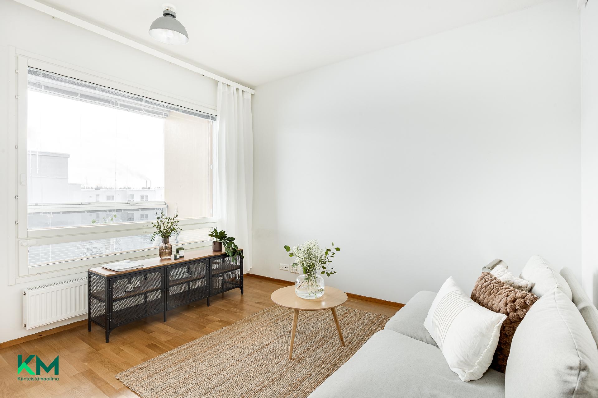 Kauppalinnankatu 1, Linnanmaa, Oulu