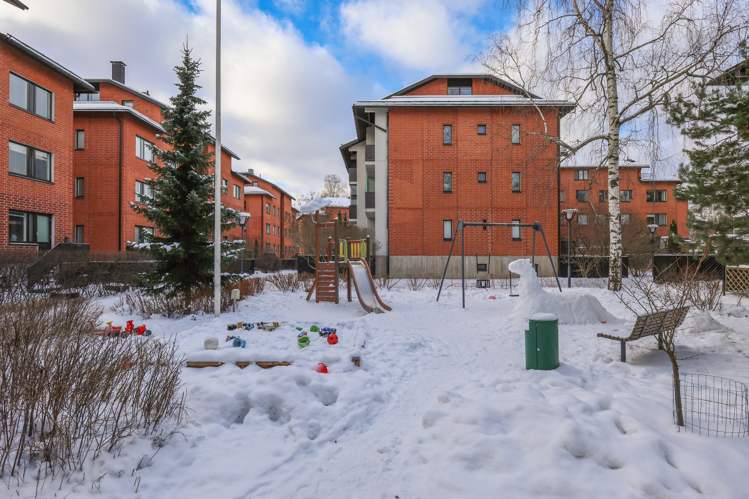 Leiviskätie 1, Lassila, Helsinki