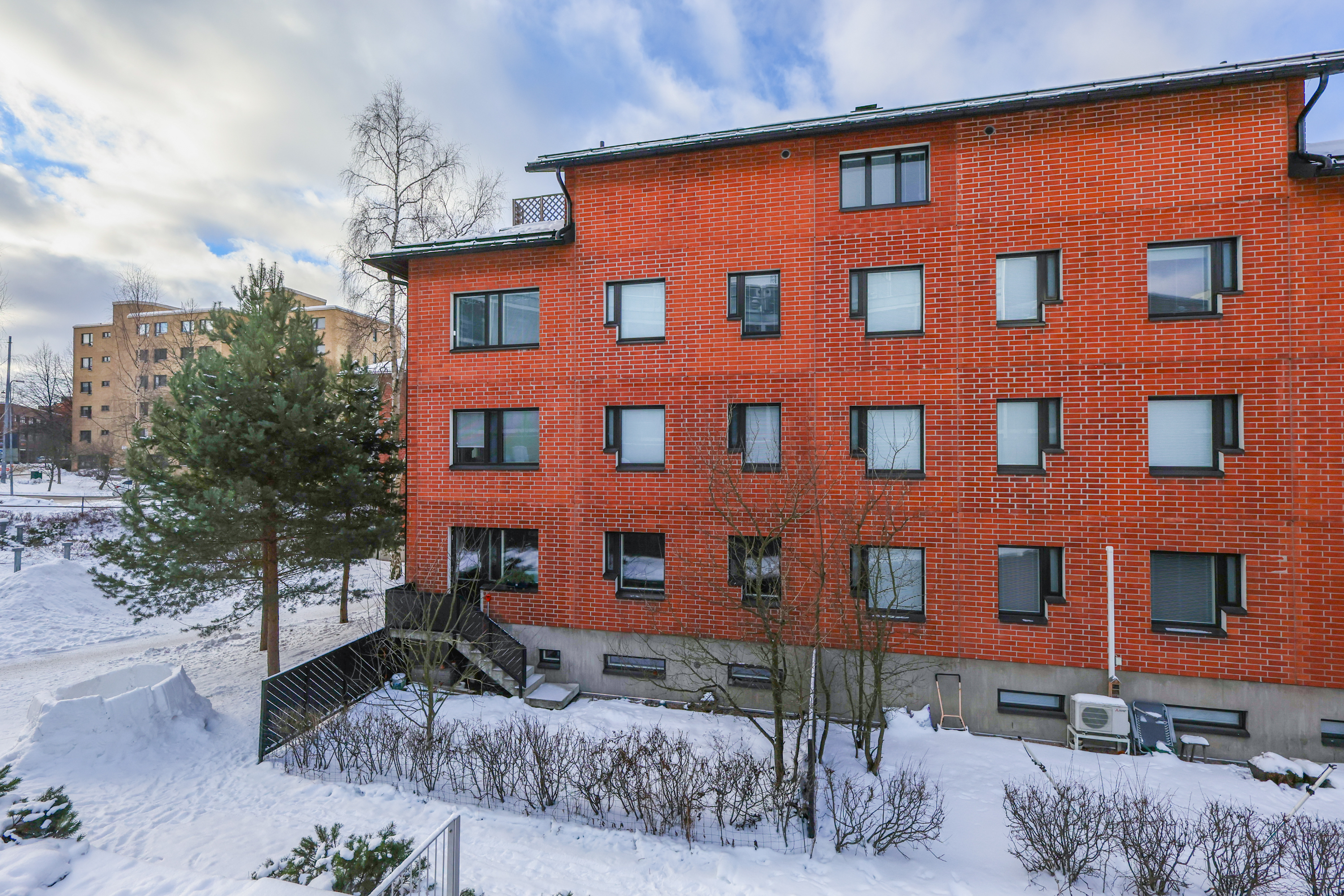 Leiviskätie 1, Lassila, Helsinki