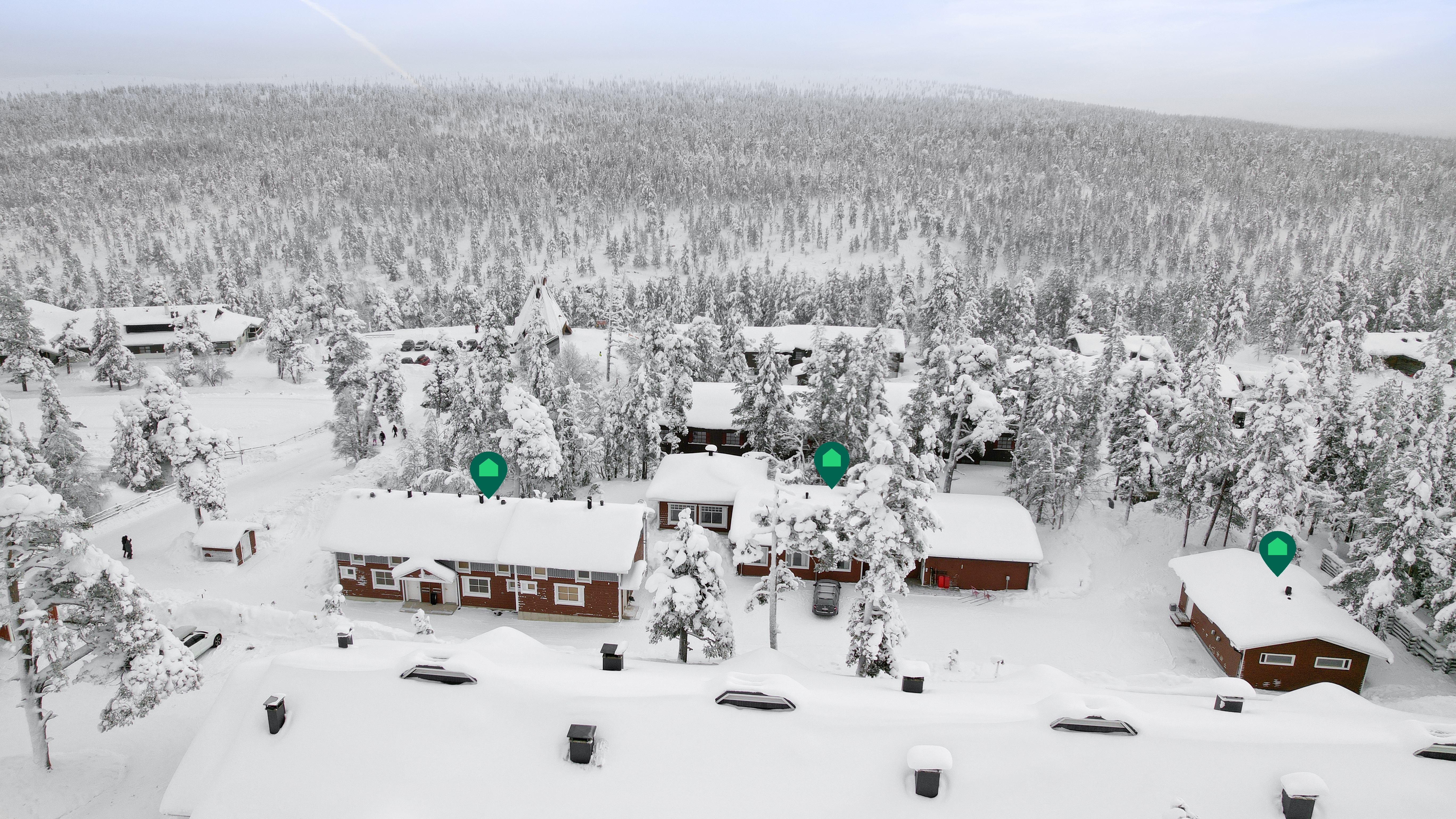 Kolmen rakennuksen kokonaisuus Lutontiellä!