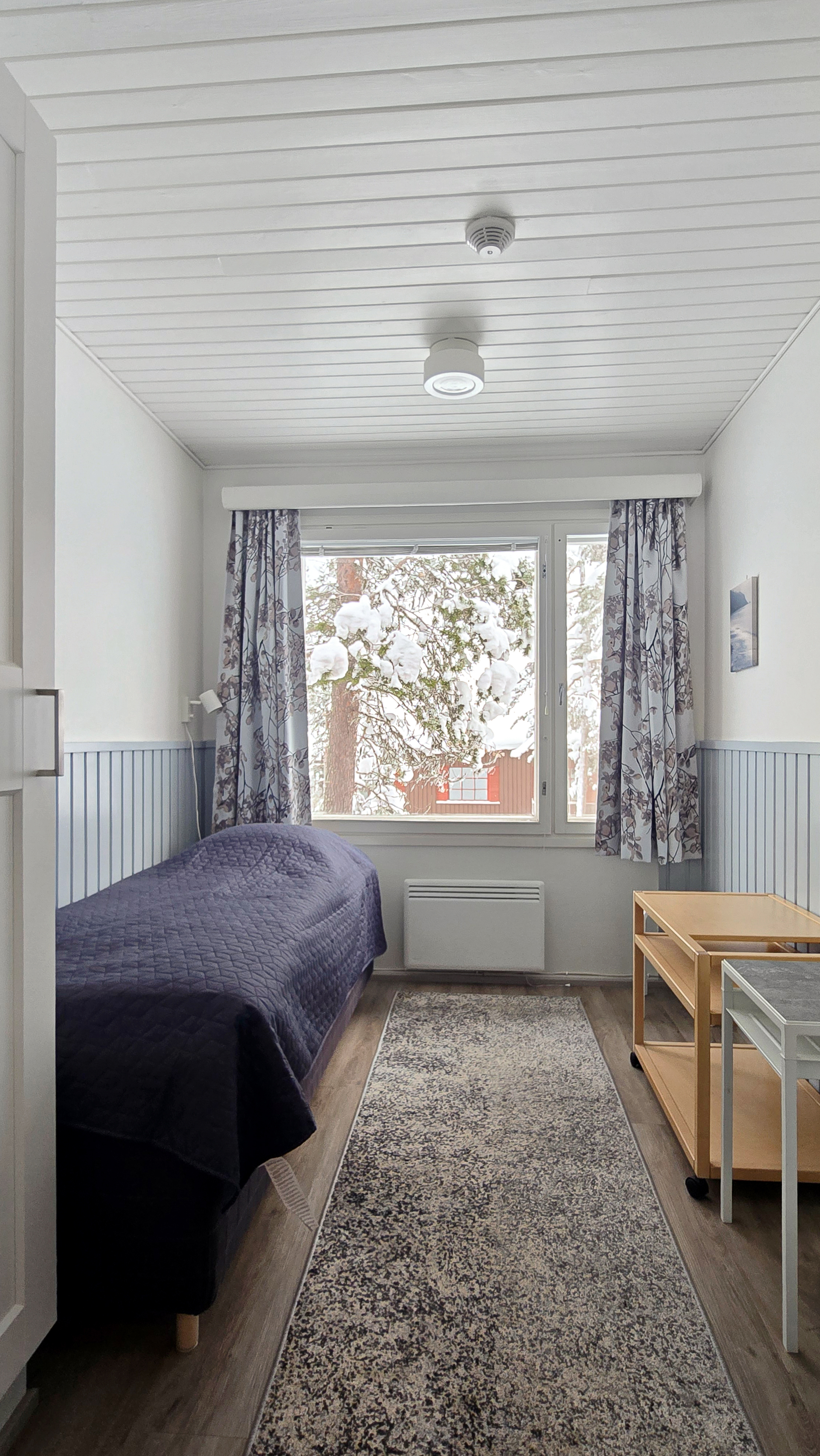 Tunturimajan makuuhuone 1